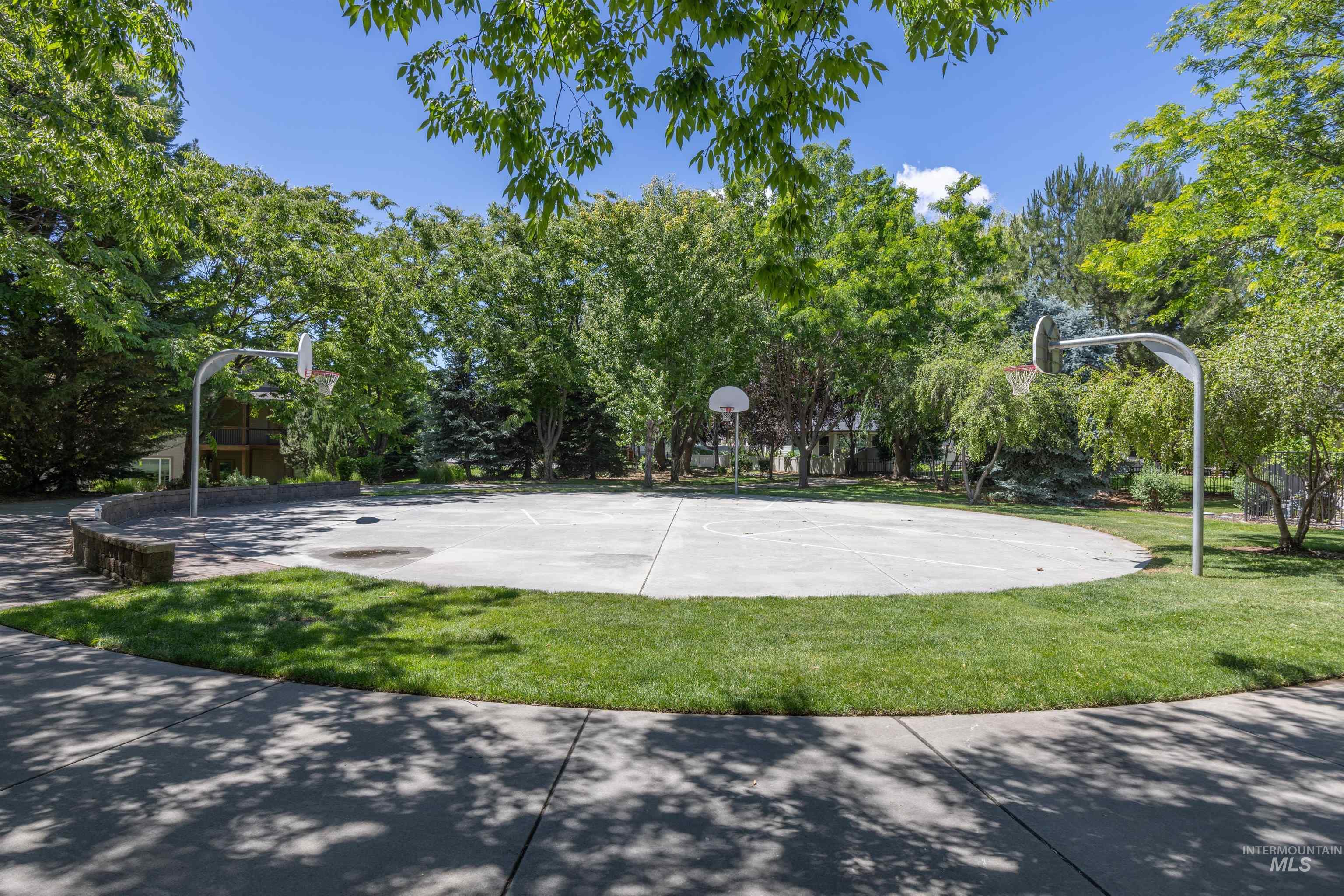 1491 E San Pedro, Meridian, Idaho 83646, 5 Bedrooms, 3.5 Bathrooms, Residential For Sale, Price $735,000,MLS 98989955