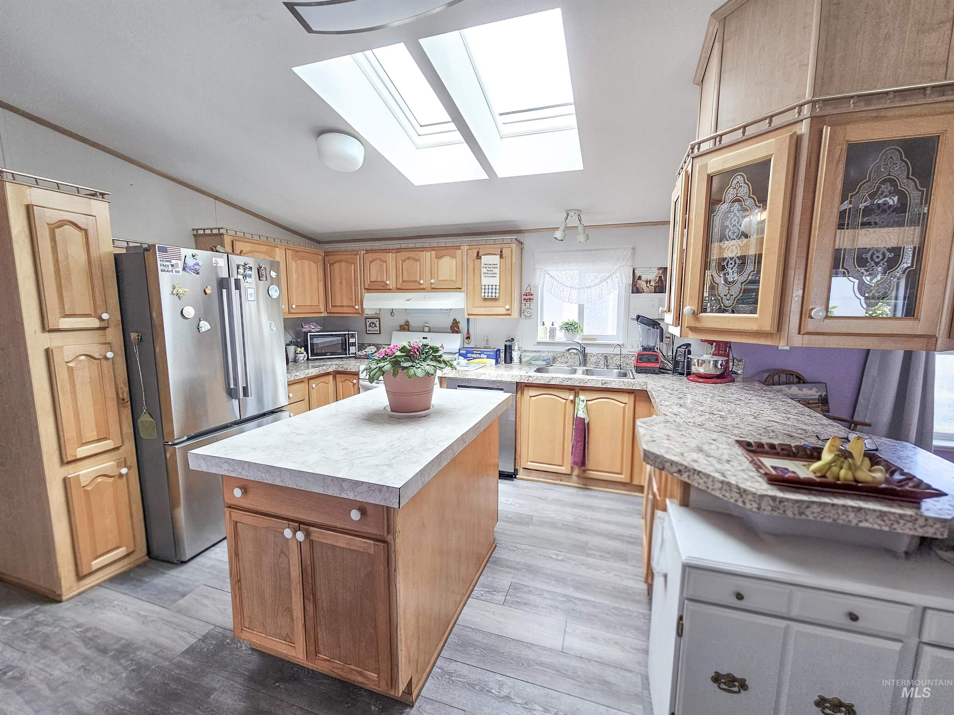 2034 Powers Avenue, Lewiston, Idaho 83501, 3 Bedrooms, 2 Bathrooms, Residential For Sale, Price $175,000, 98989961