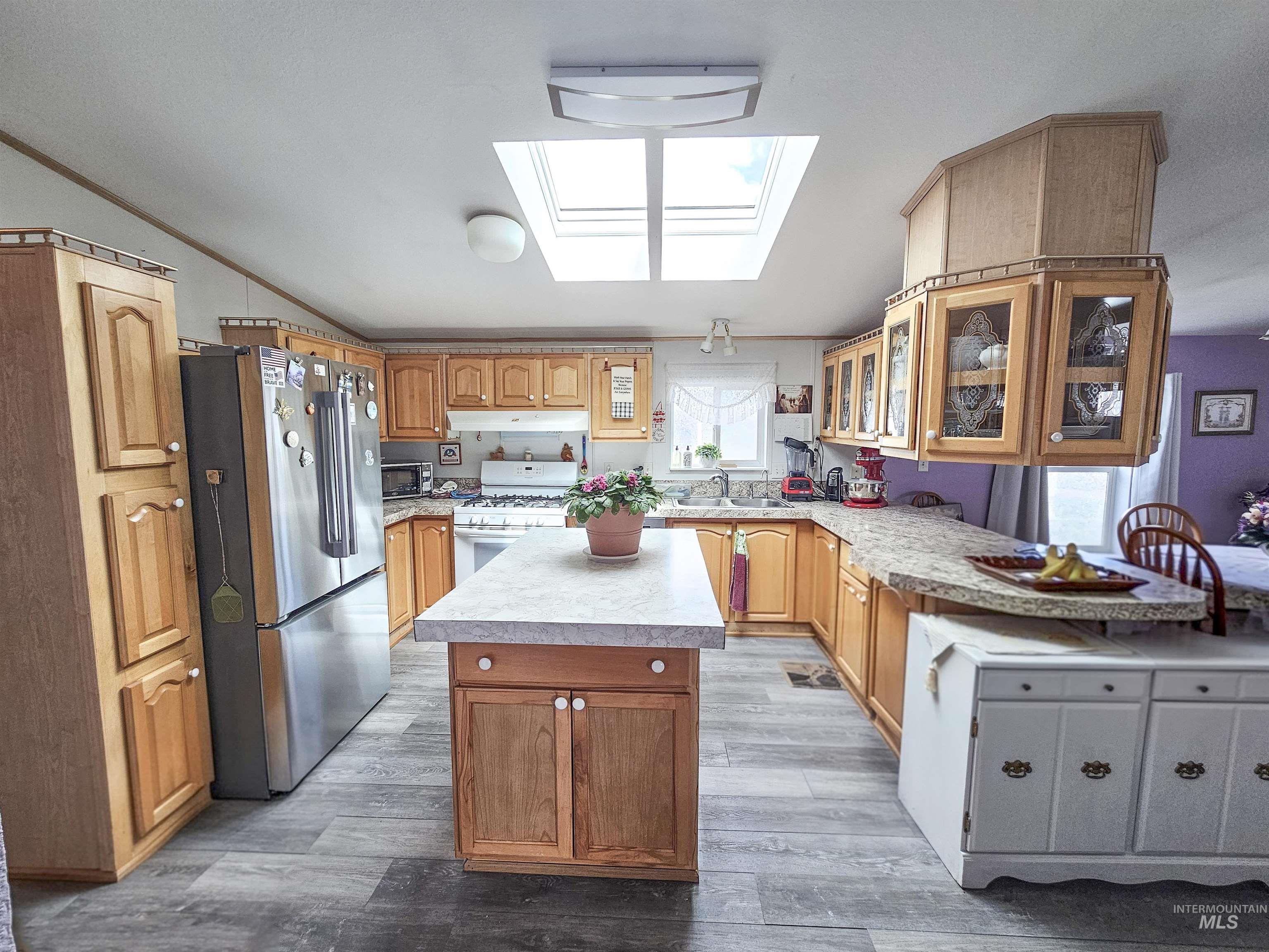 2034 Powers Avenue, Lewiston, Idaho 83501, 3 Bedrooms, 2 Bathrooms, Residential For Sale, Price $175,000, 98989961