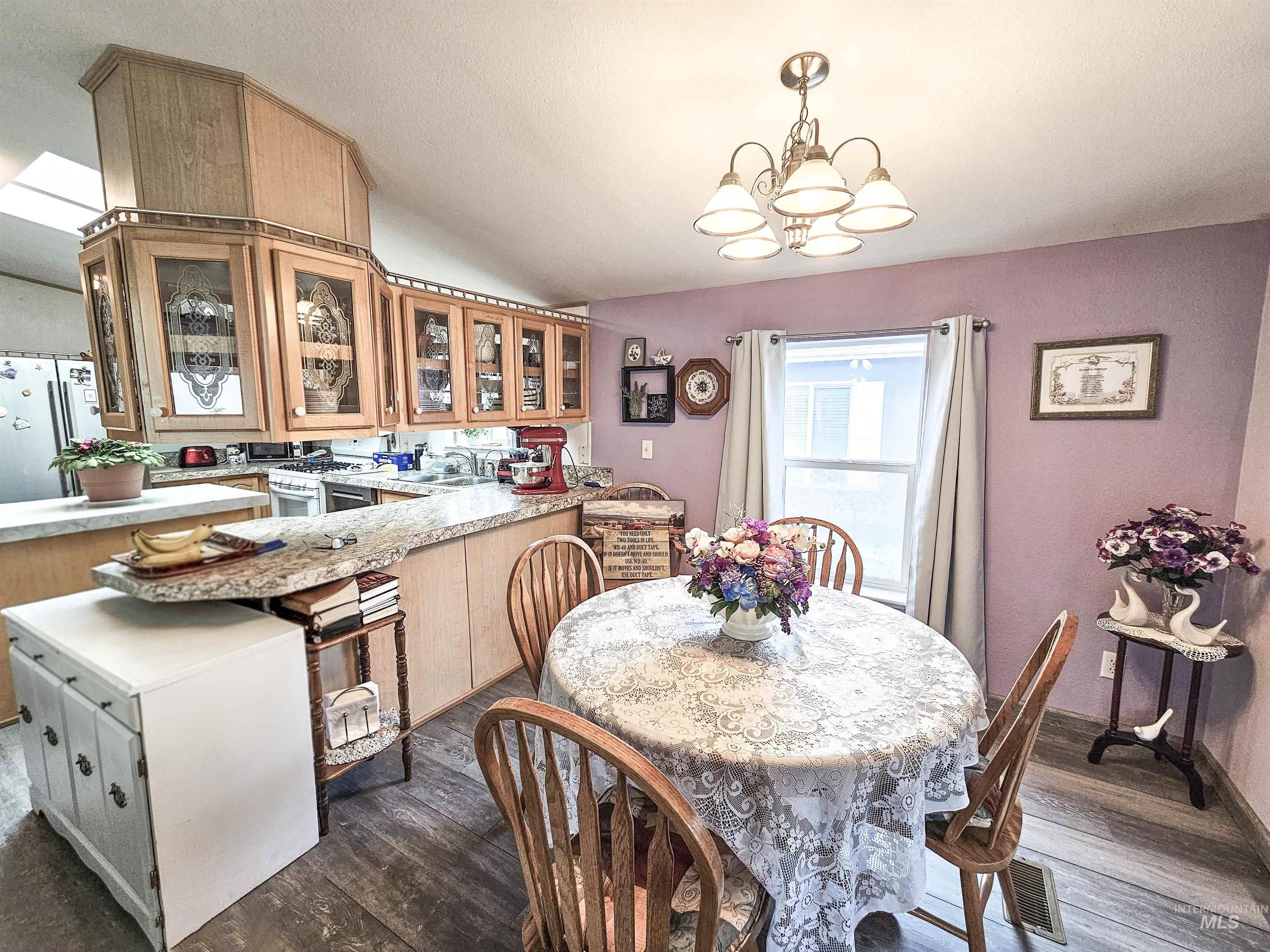 2034 Powers Avenue, Lewiston, Idaho 83501, 3 Bedrooms, 2 Bathrooms, Residential For Sale, Price $175,000, 98989961