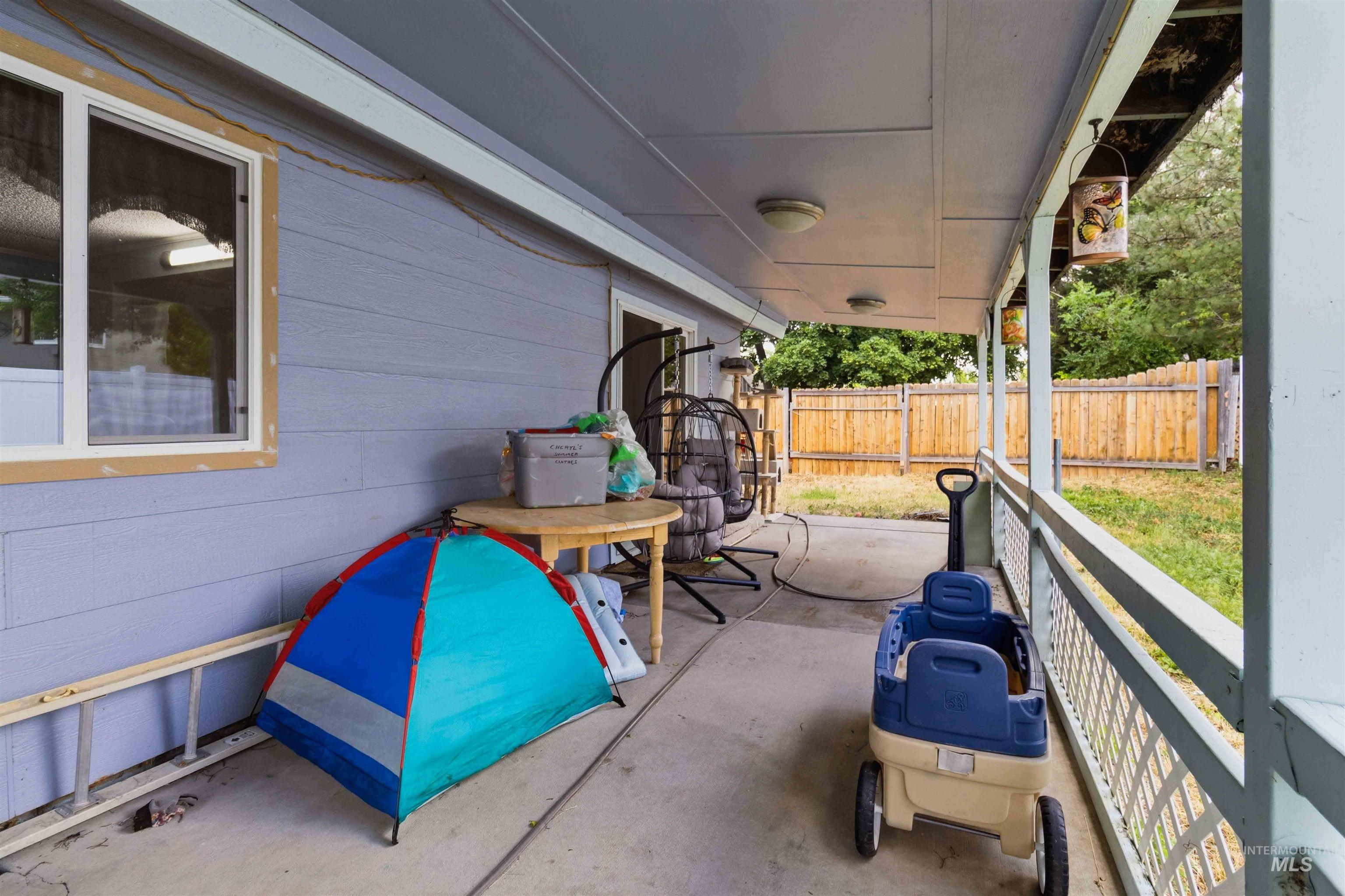 7685 W Mojave Dr, Boise, Idaho 83709-5947, 3 Bedrooms, 2 Bathrooms, Residential For Sale, Price $399,900,MLS 98989964