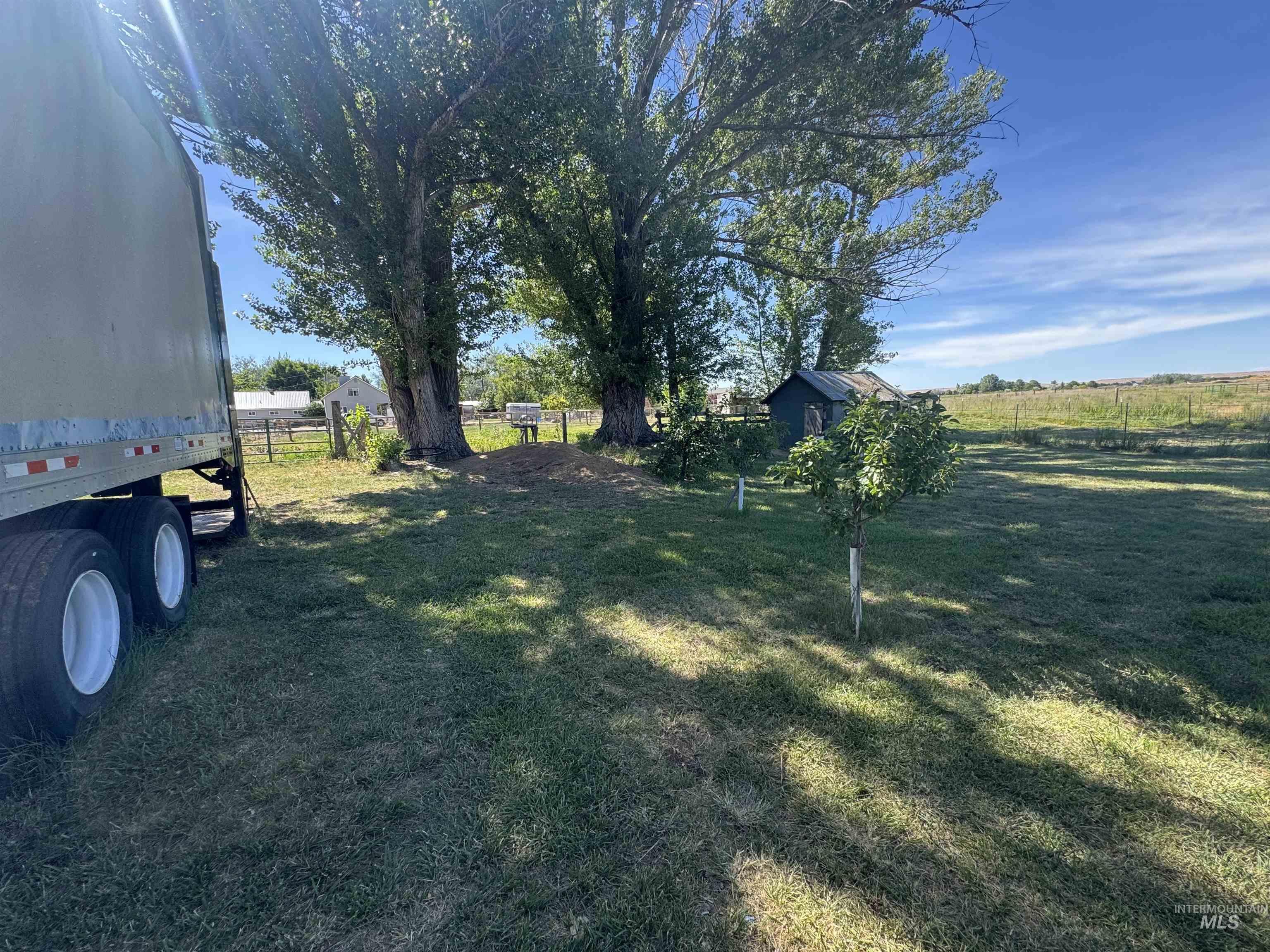 7002 W. Hwy 52, Emmett, Idaho 83617, 2 Bedrooms, 1 Bathroom, Residential For Sale, Price $575,000,MLS 98989966