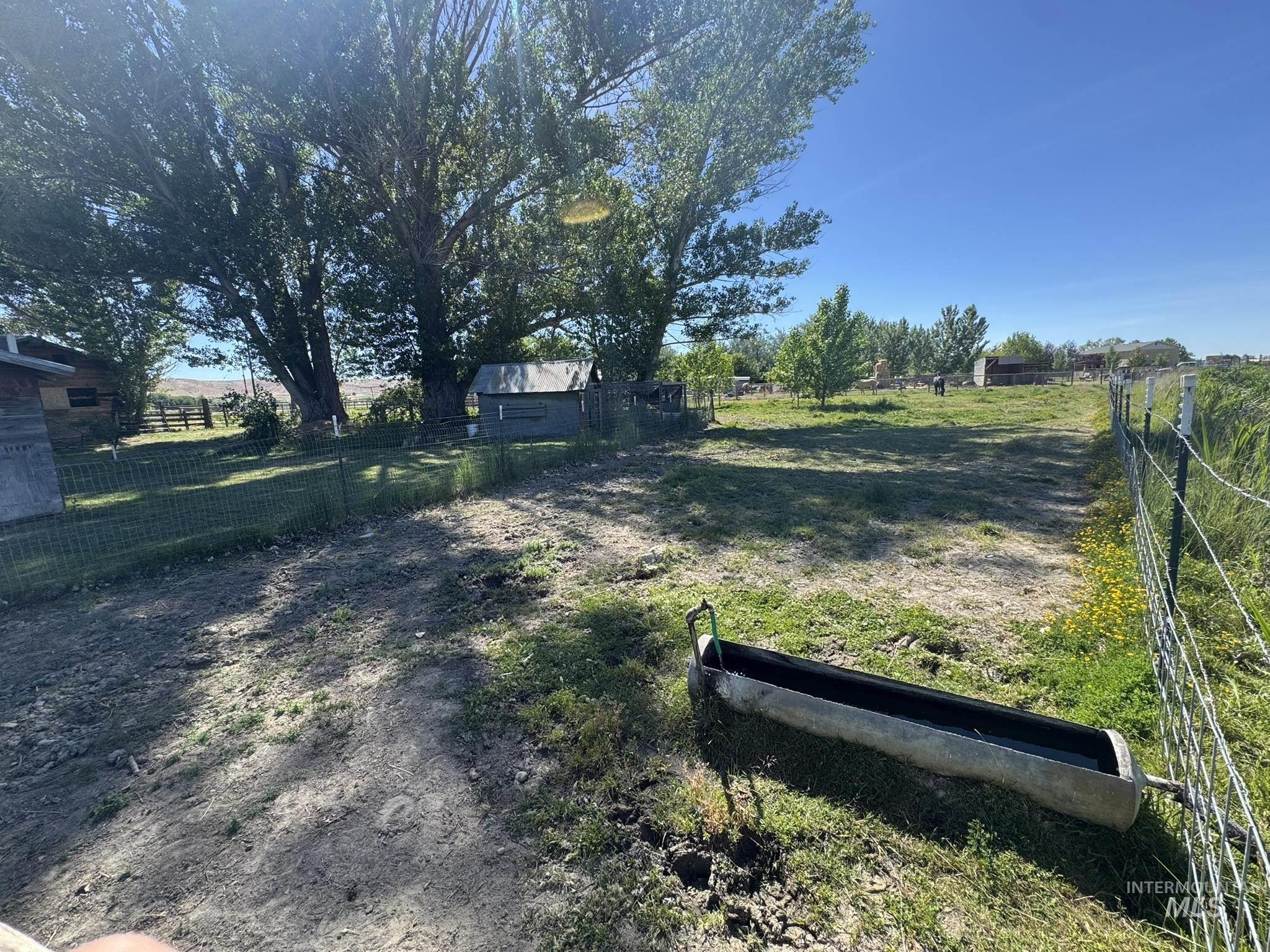 7002 W. Hwy 52, Emmett, Idaho 83617, 2 Bedrooms, 1 Bathroom, Residential For Sale, Price $575,000,MLS 98989966