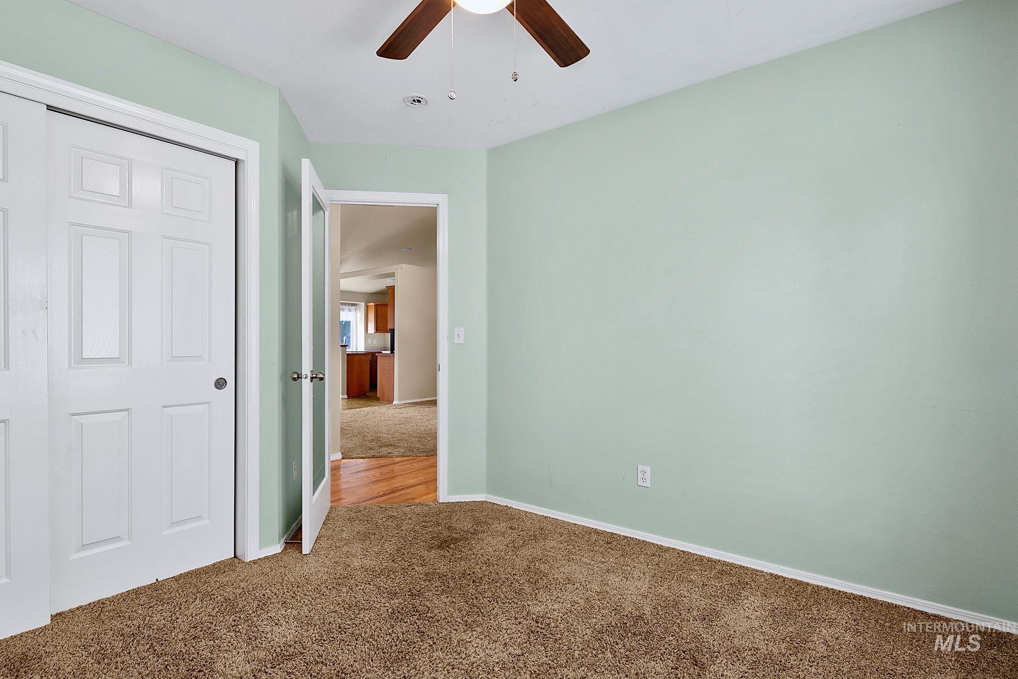 899 Blue Grass Way, Middleton, Idaho 83644, 3 Bedrooms, 2 Bathrooms, Residential For Sale, Price $399,990,MLS 98989967