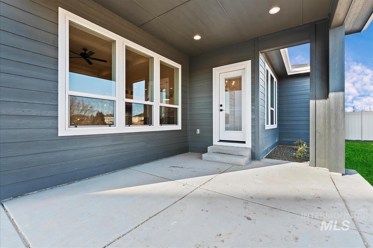2118 E Rodeo Street, Kuna, Idaho 83634, 3 Bedrooms, 2 Bathrooms, Residential For Sale, Price $614,880,MLS 98989969