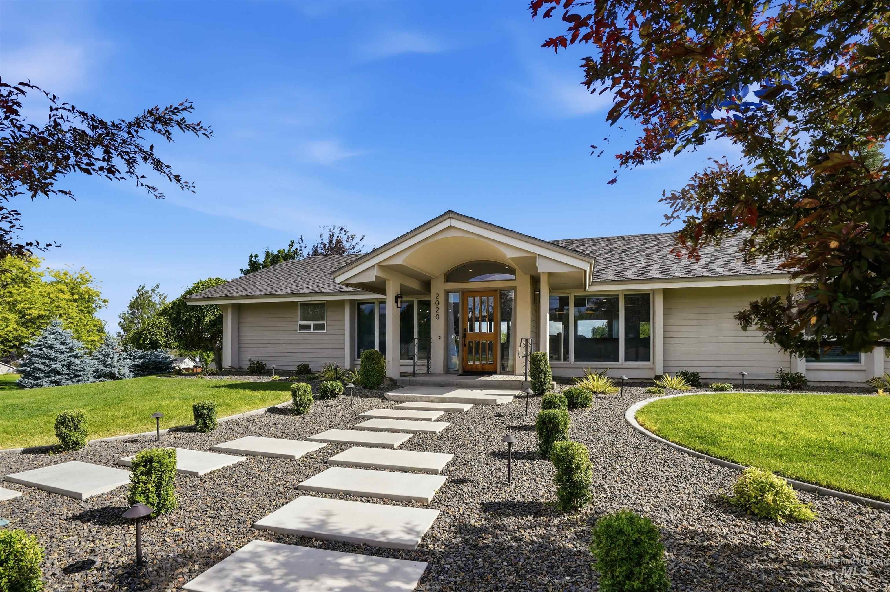 2020 Primrose Ln, Nampa, Idaho 83686, 4 Bedrooms, 3 Bathrooms, Residential For Sale, Price $825,000,MLS 98989971