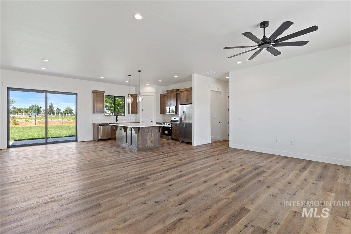 26215 Reed Lane, Wilder, Idaho 83676, 4 Bedrooms, 3.5 Bathrooms, Residential For Sale, Price $799,900,MLS 98989972