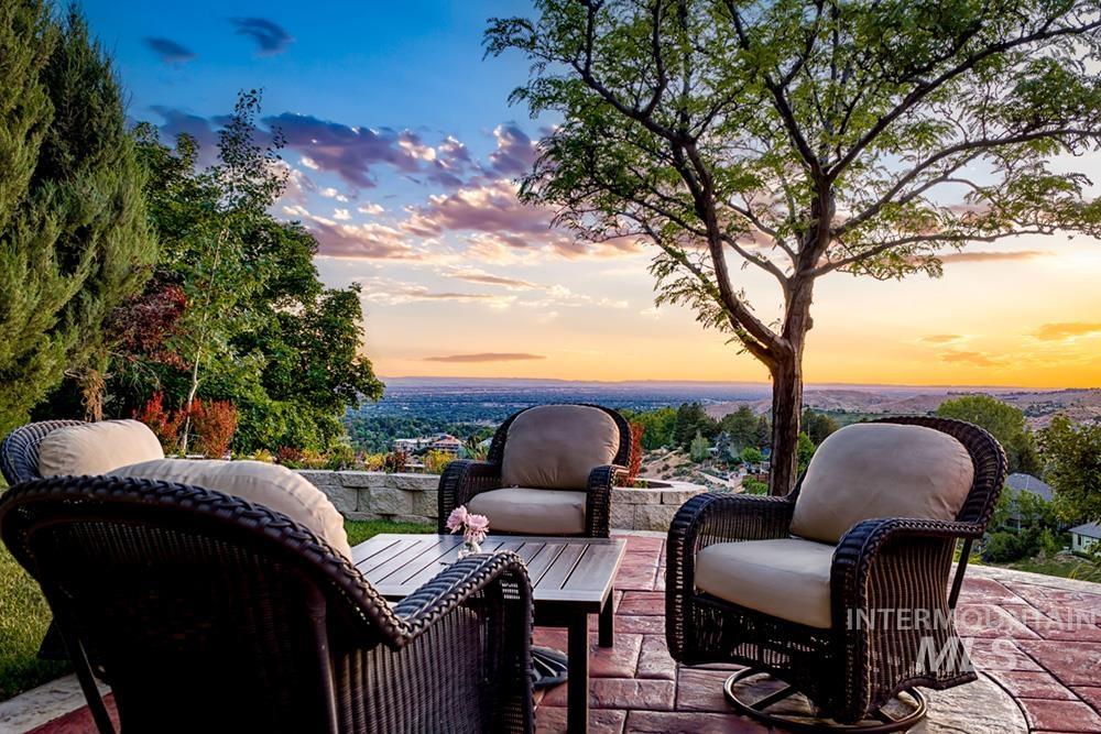 1545 E Nines Point Ln, Boise, Idaho 83702, 4 Bedrooms, 5.5 Bathrooms, Residential For Sale, Price $2,780,000,MLS 98989977