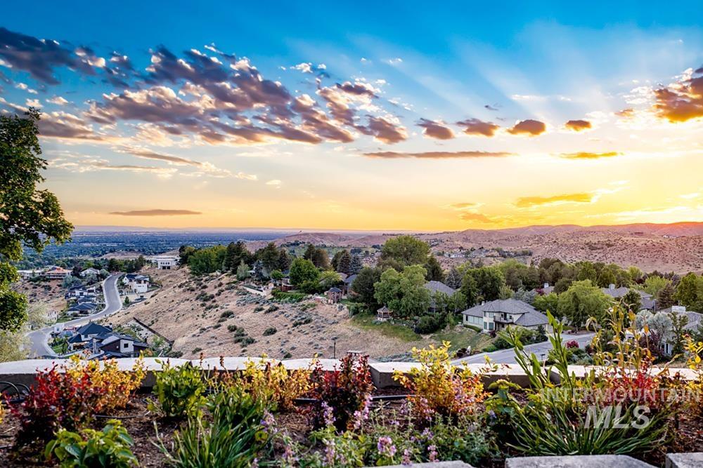 1545 E Nines Point Ln, Boise, Idaho 83702, 4 Bedrooms, 5.5 Bathrooms, Residential For Sale, Price $2,780,000, 98989977