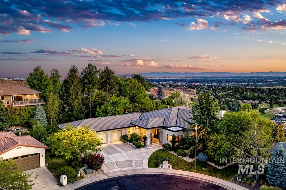 1545 E Nines Point Ln, Boise, Idaho 83702, 4 Bedrooms, 5.5 Bathrooms, Residential For Sale, Price $2,780,000,MLS 98989977
