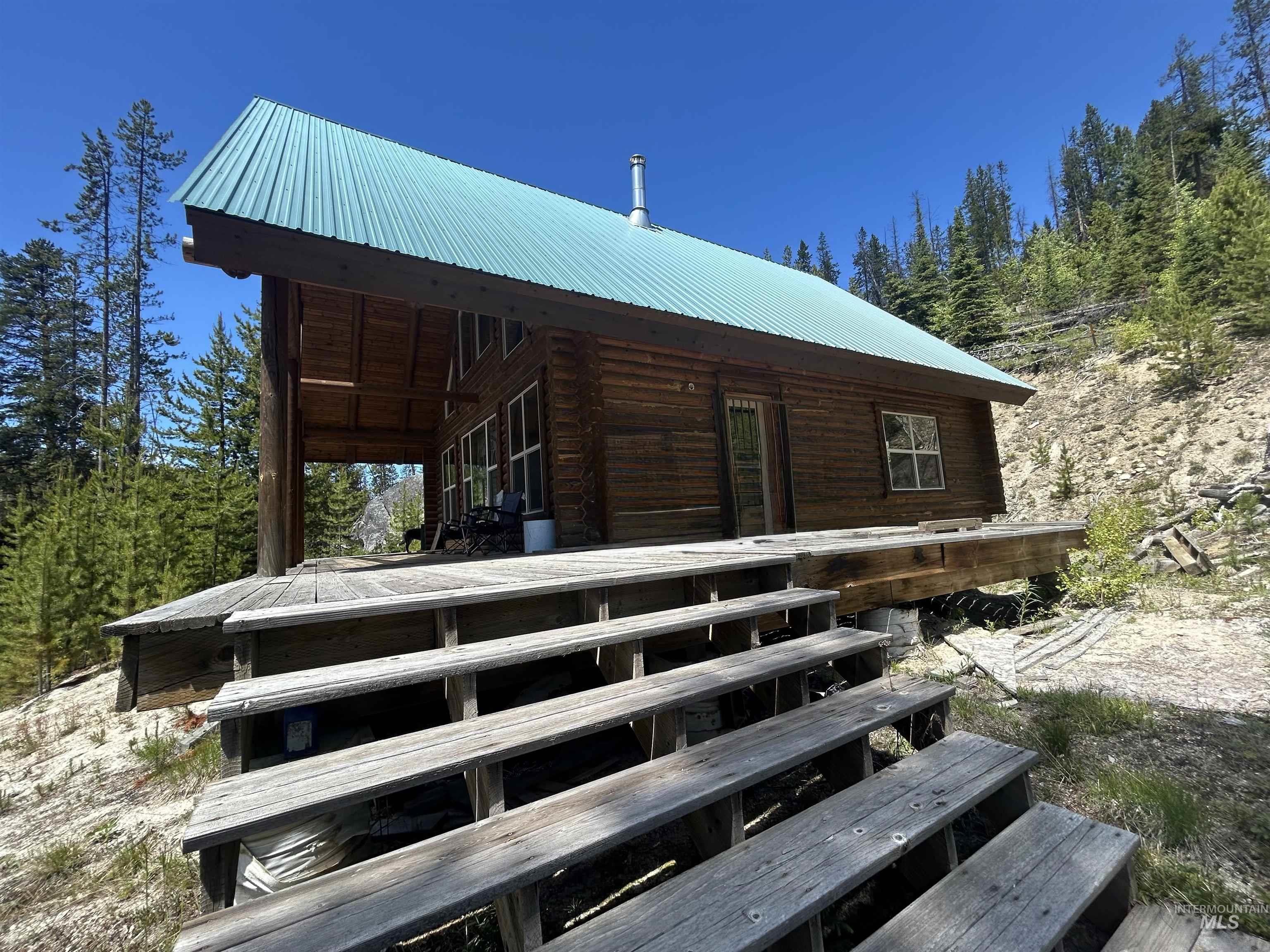 153 Virginia Drive, Warren, Idaho 83671, 2 Bedrooms, 2 Bathrooms, Residential For Sale, Price $450,000,MLS 98989979
