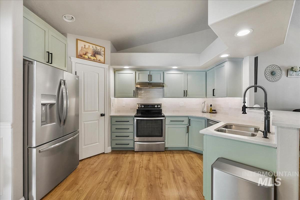 836 W Ashby Dr, Meridian, Idaho 83646, 4 Bedrooms, 2.5 Bathrooms, Residential For Sale, Price $498,000,MLS 98989984