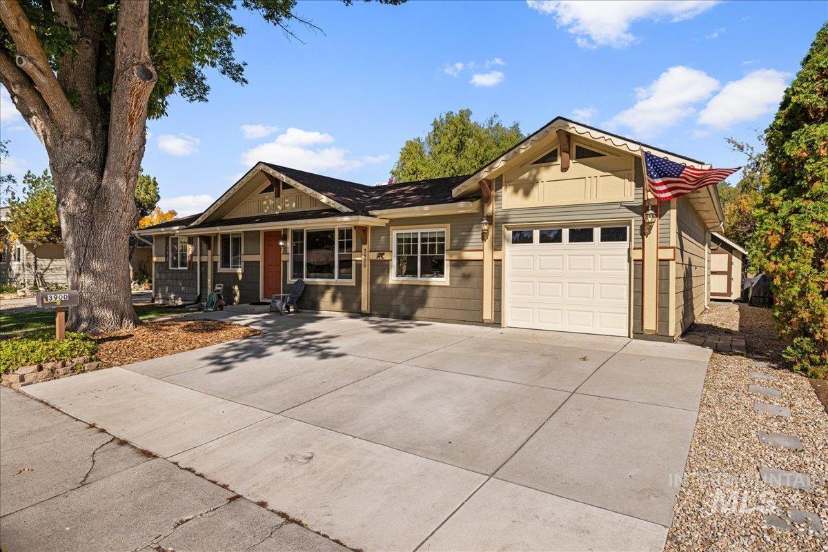 3900 W Pine Ave, Boise, Idaho 83703, 4 Bedrooms, 2 Bathrooms, Residential For Sale, Price $624,500,MLS 98989986