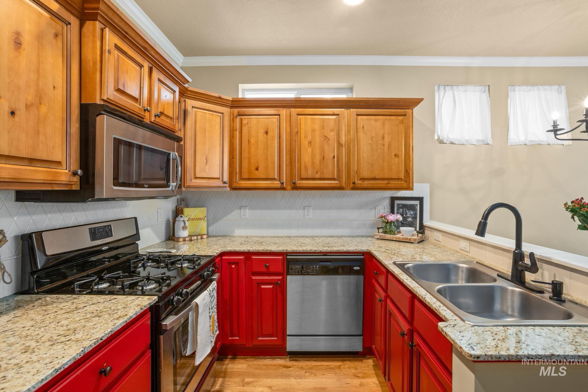 4336 N Five Mile RD, Boise, Idaho 83713, 2 Bedrooms, 2.5 Bathrooms, Residential For Sale, Price $343,990,MLS 98989992