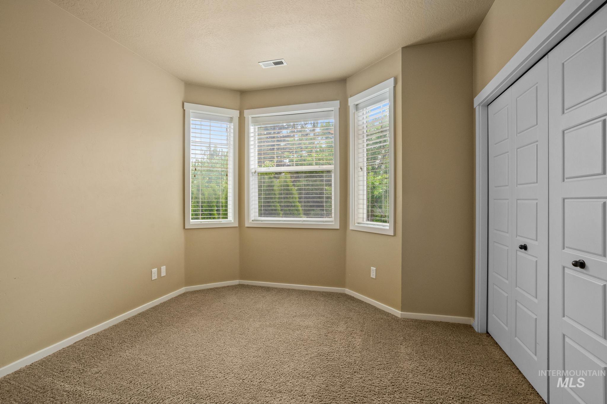 4336 N Five Mile RD, Boise, Idaho 83713, 2 Bedrooms, 2.5 Bathrooms, Residential For Sale, Price $343,990,MLS 98989992