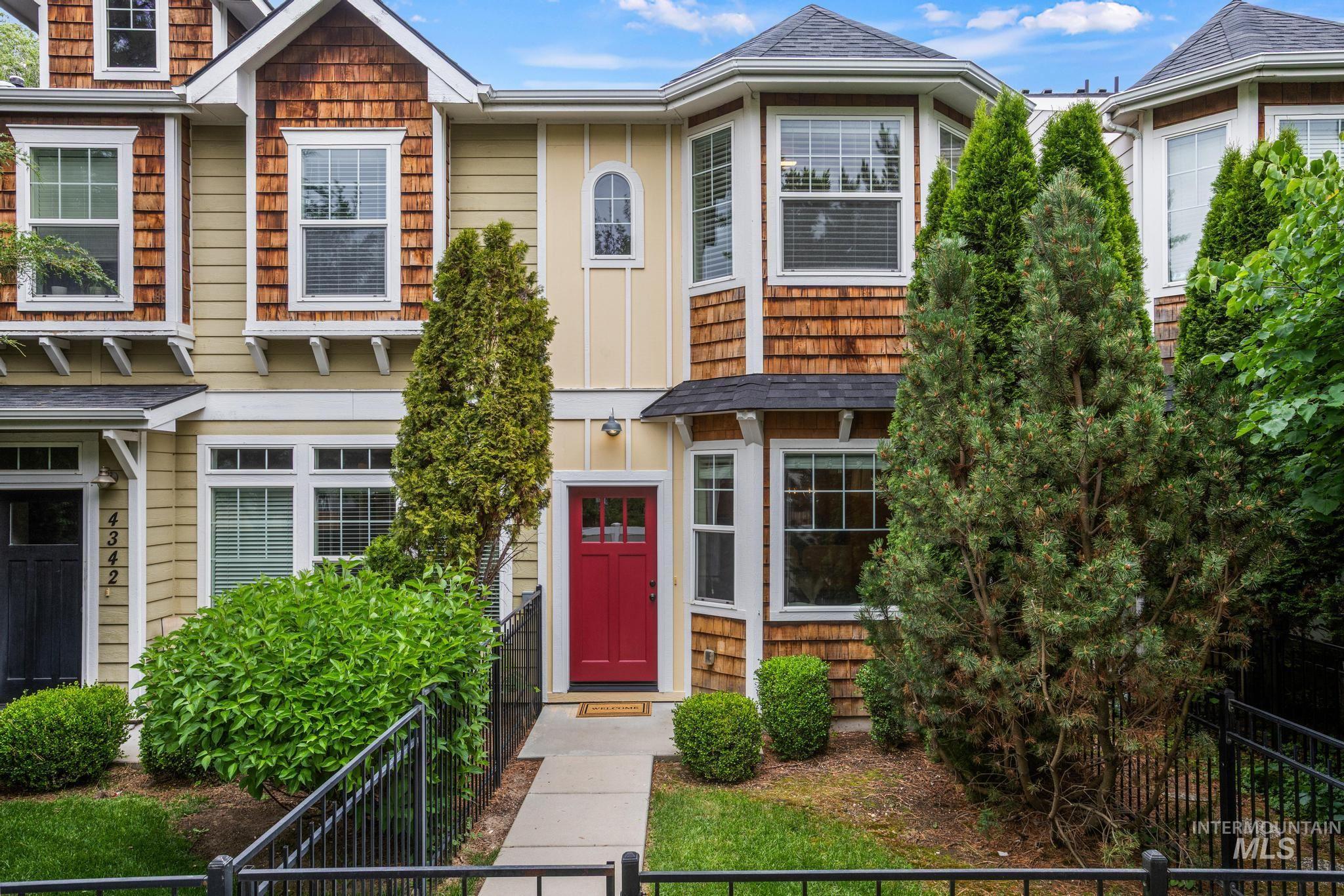 4336 N Five Mile RD, Boise, Idaho 83713, 2 Bedrooms, 2.5 Bathrooms, Residential For Sale, Price $343,990,MLS 98989992