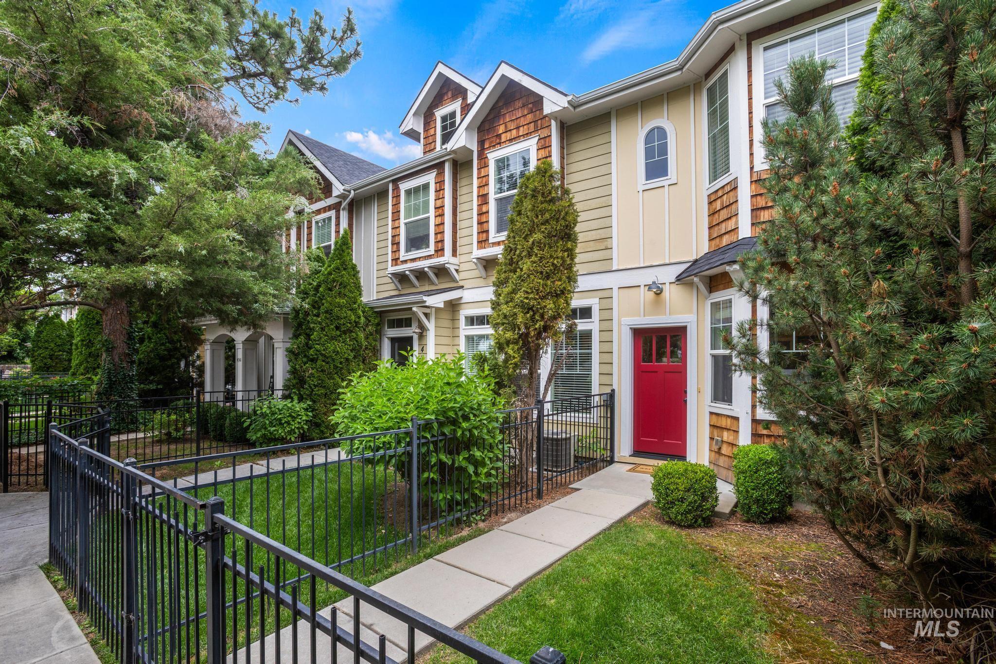4336 N Five Mile RD, Boise, Idaho 83713, 2 Bedrooms, 2.5 Bathrooms, Residential For Sale, Price $343,990,MLS 98989992