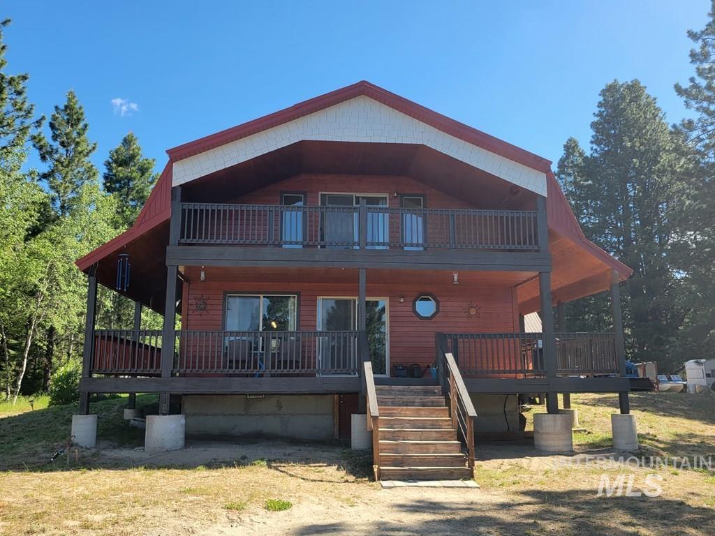 10346 Emma Loop, Cascade, Idaho 83611, 3 Bedrooms, 2 Bathrooms, Residential For Sale, Price $759,900,MLS 98989994