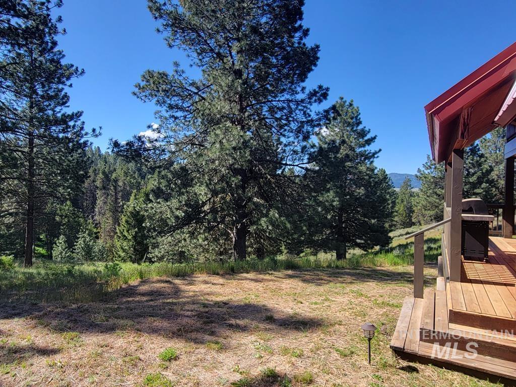 10346 Emma Loop, Cascade, Idaho 83611, 3 Bedrooms, 2 Bathrooms, Residential For Sale, Price $759,900,MLS 98989994