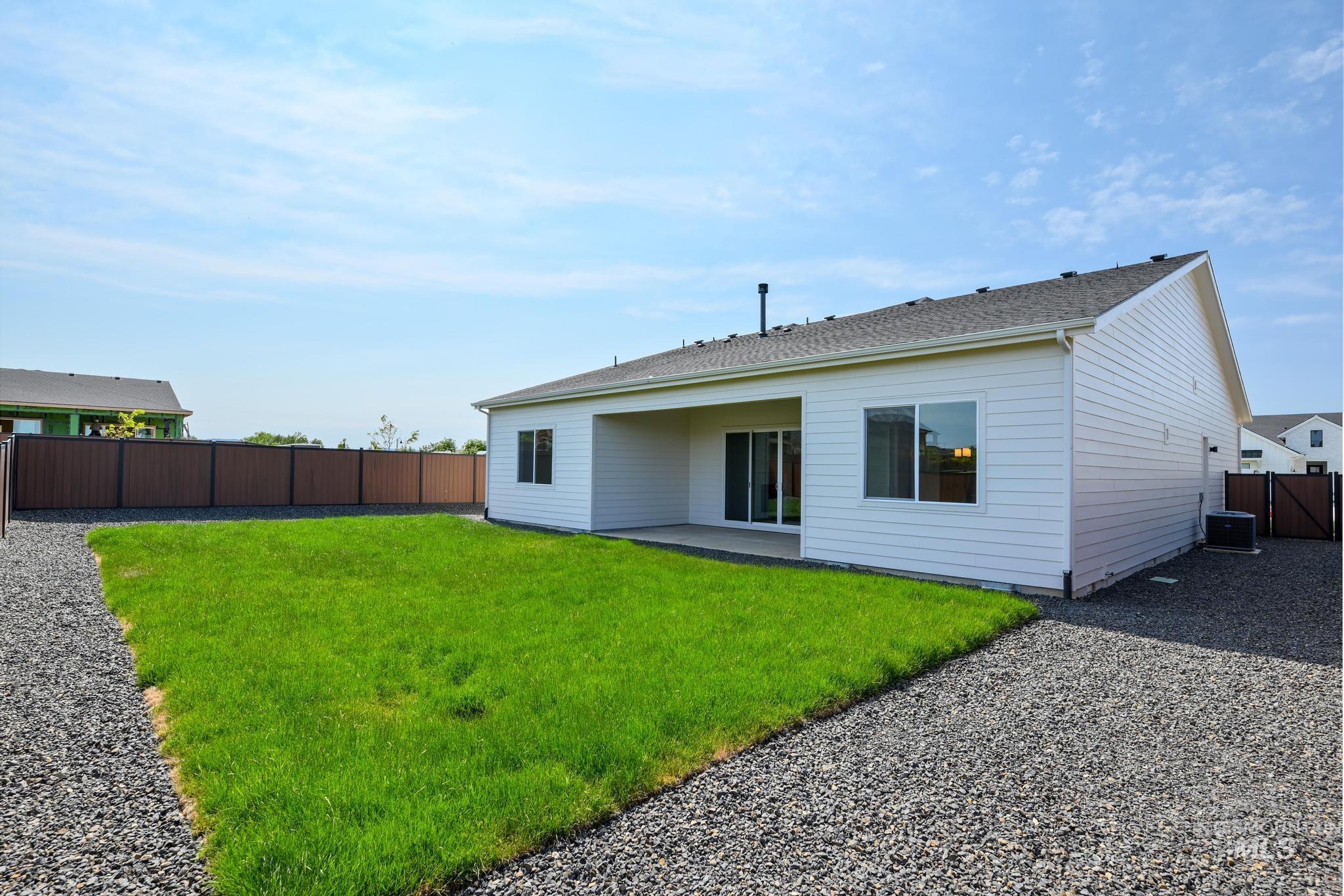 10926 W Wellness St, Kuna, Idaho 83634, 3 Bedrooms, 2.5 Bathrooms, Residential For Sale, Price $684,000,MLS 98989997
