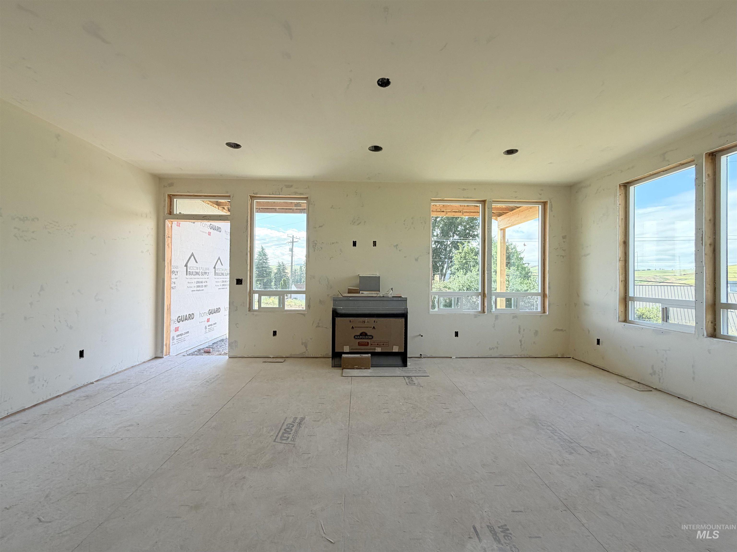 2001 Sunnyside Avenue, Moscow, Idaho 83843, 4 Bedrooms, 2.5 Bathrooms, Residential For Sale, Price $689,000, 98989998