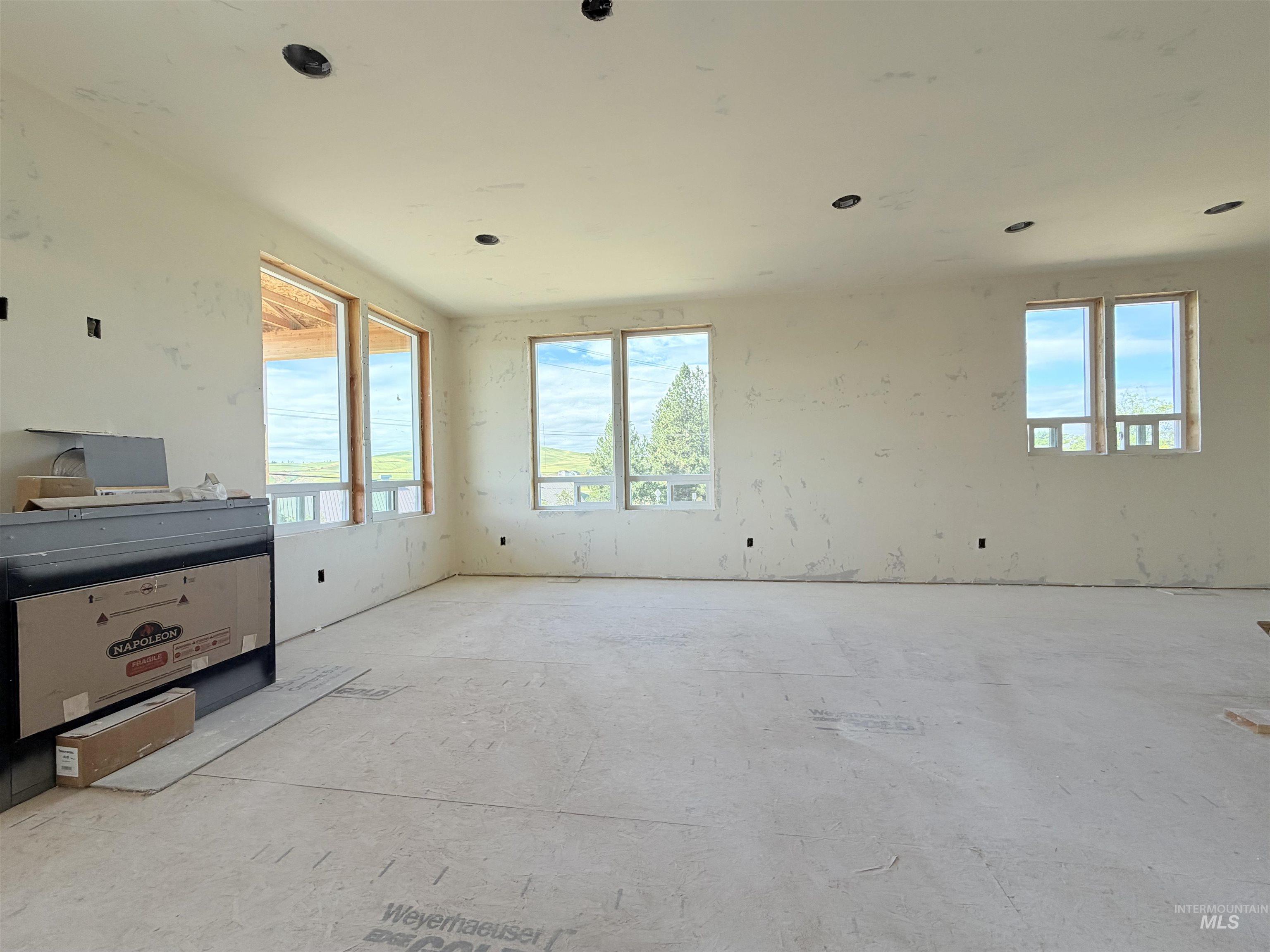 2001 Sunnyside Avenue, Moscow, Idaho 83843, 4 Bedrooms, 2.5 Bathrooms, Residential For Sale, Price $689,000, 98989998