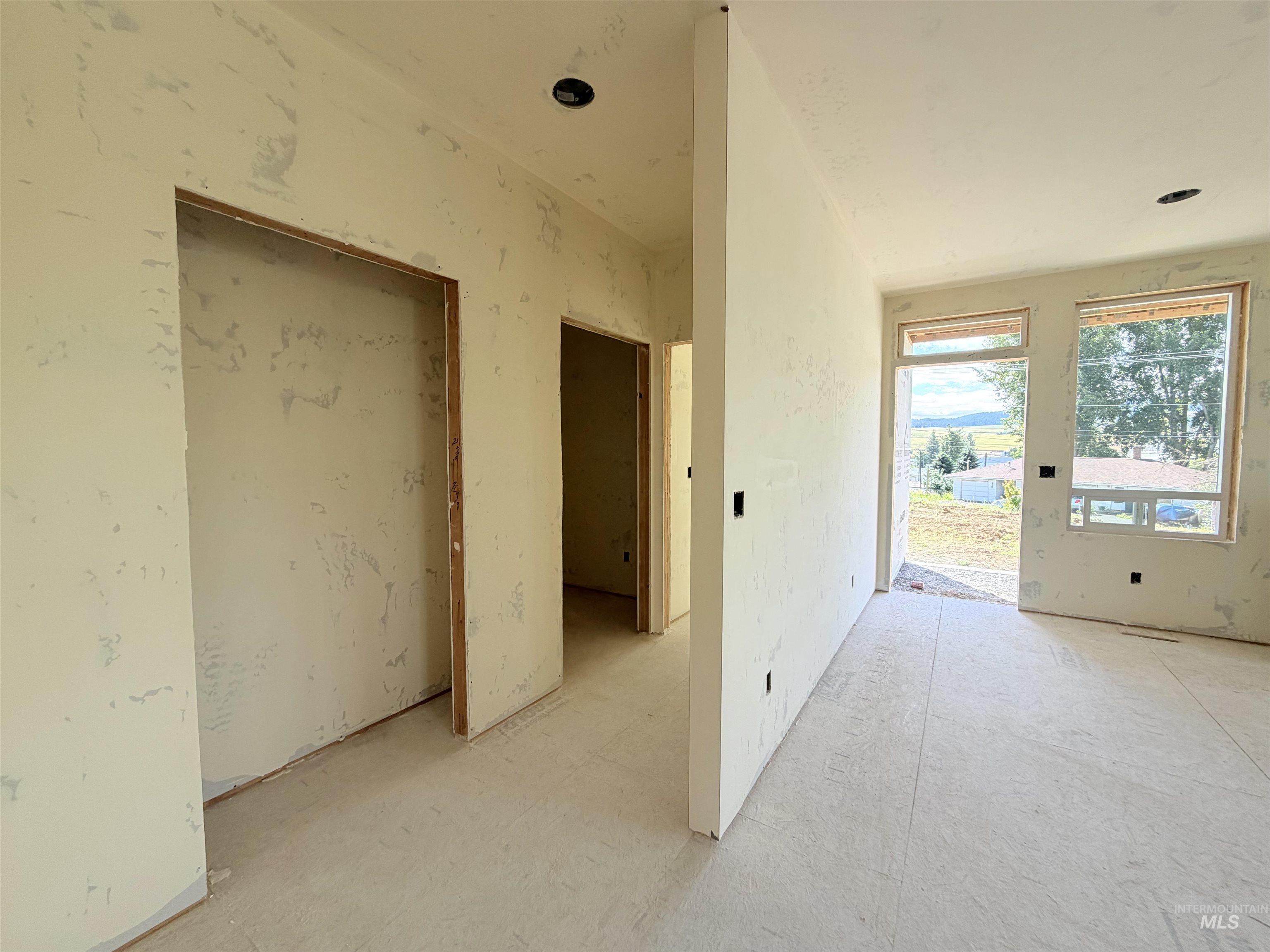 2001 Sunnyside Avenue, Moscow, Idaho 83843, 4 Bedrooms, 2.5 Bathrooms, Residential For Sale, Price $689,000, 98989998