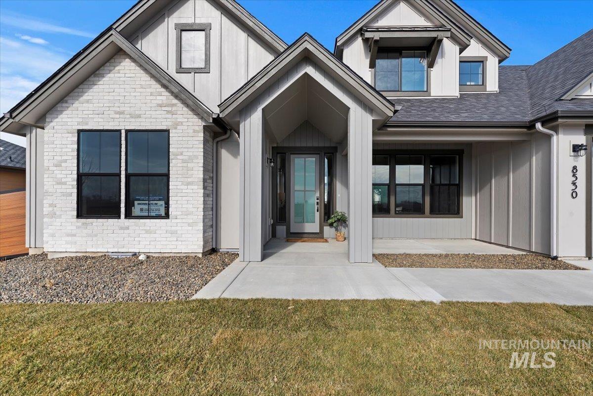 8530 W Graye Street, Meridian, Idaho 83646, 5 Bedrooms, 3.5 Bathrooms, Residential For Sale, Price $1,049,900,MLS 98990003