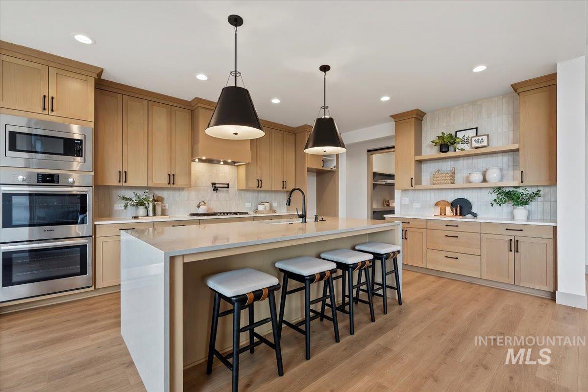 8530 W Graye Street, Meridian, Idaho 83646, 5 Bedrooms, 3.5 Bathrooms, Residential For Sale, Price $1,049,900,MLS 98990003