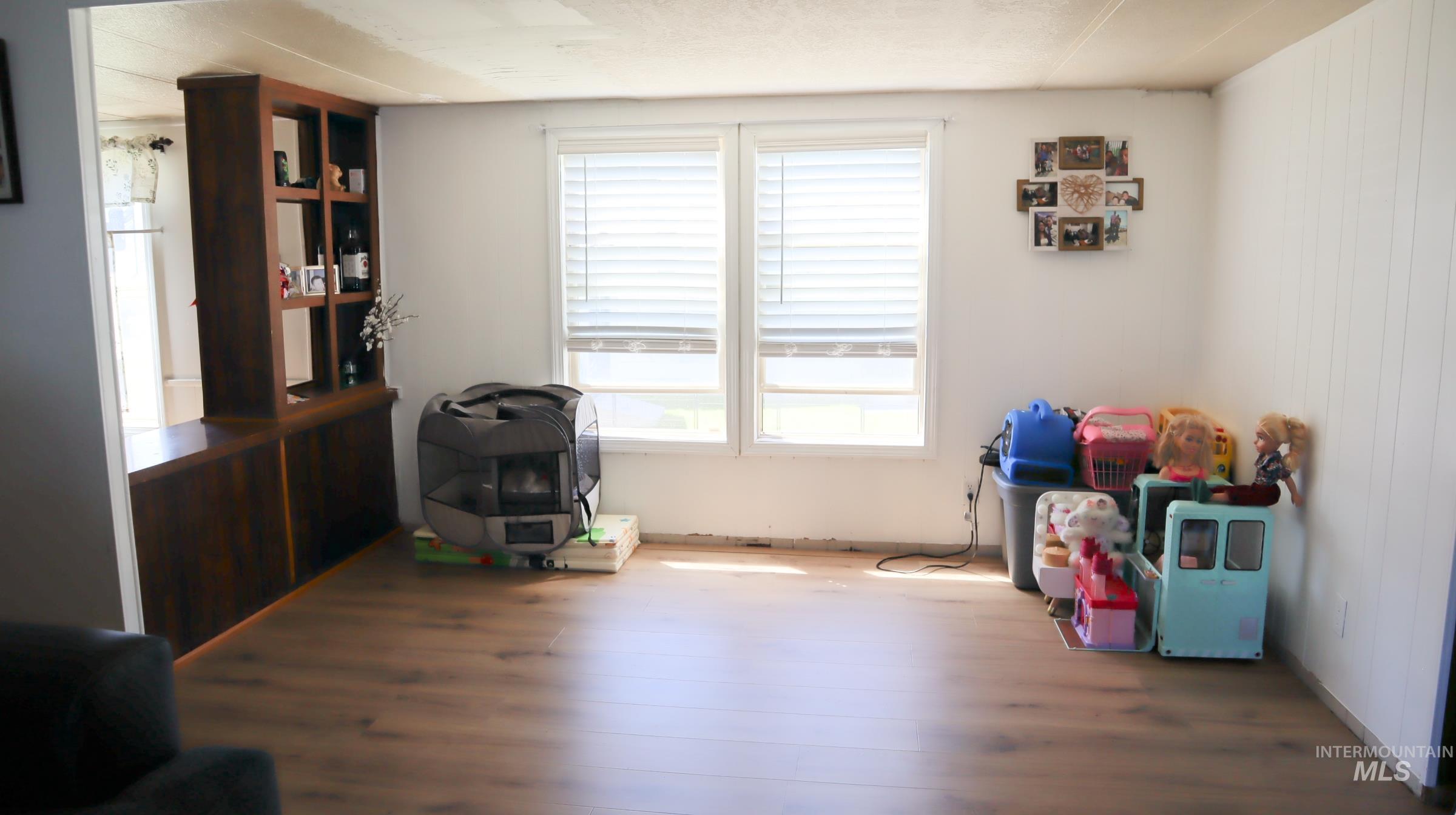 1015 N Fir St Trailer 46, Jerome, Idaho 83338, 3 Bedrooms, 1 Bathroom, Residential For Sale, Price $62,000,MLS 98990006