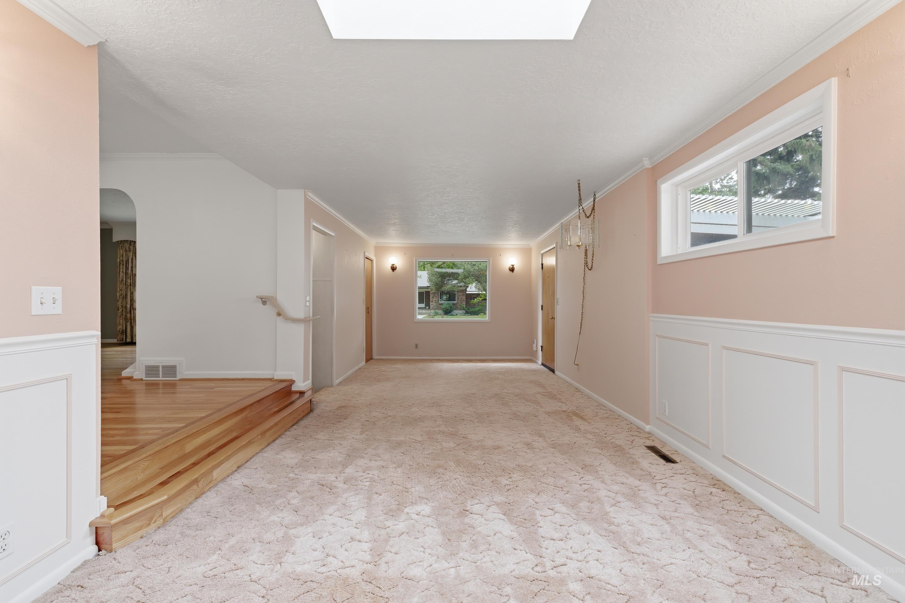 504 W Howe St, Boise, Idaho 83706-3934, 3 Bedrooms, 2 Bathrooms, Residential For Sale, Price $799,999,MLS 98990013