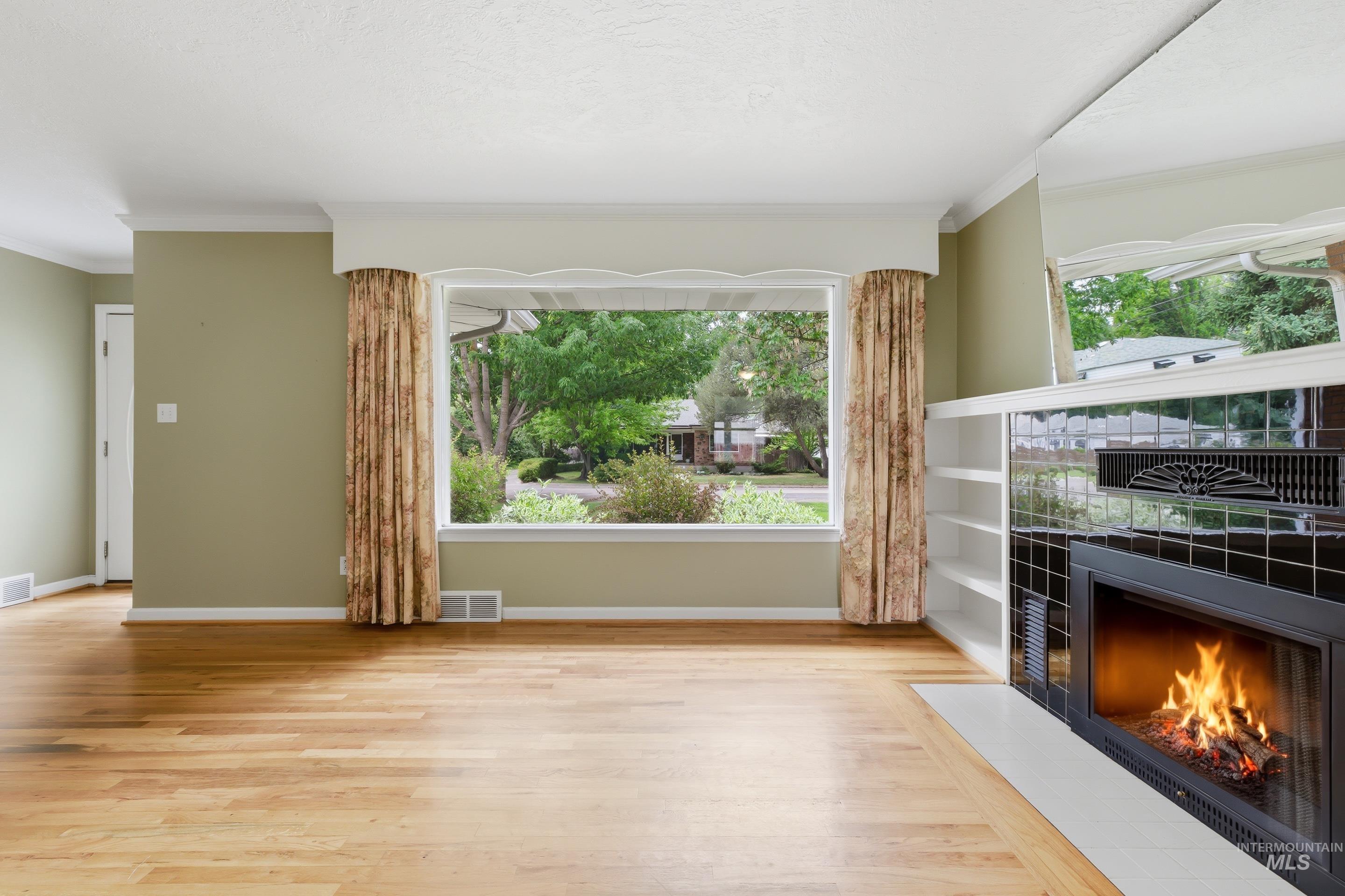 504 W Howe St, Boise, Idaho 83706-3934, 3 Bedrooms, 2 Bathrooms, Residential For Sale, Price $799,999,MLS 98990013