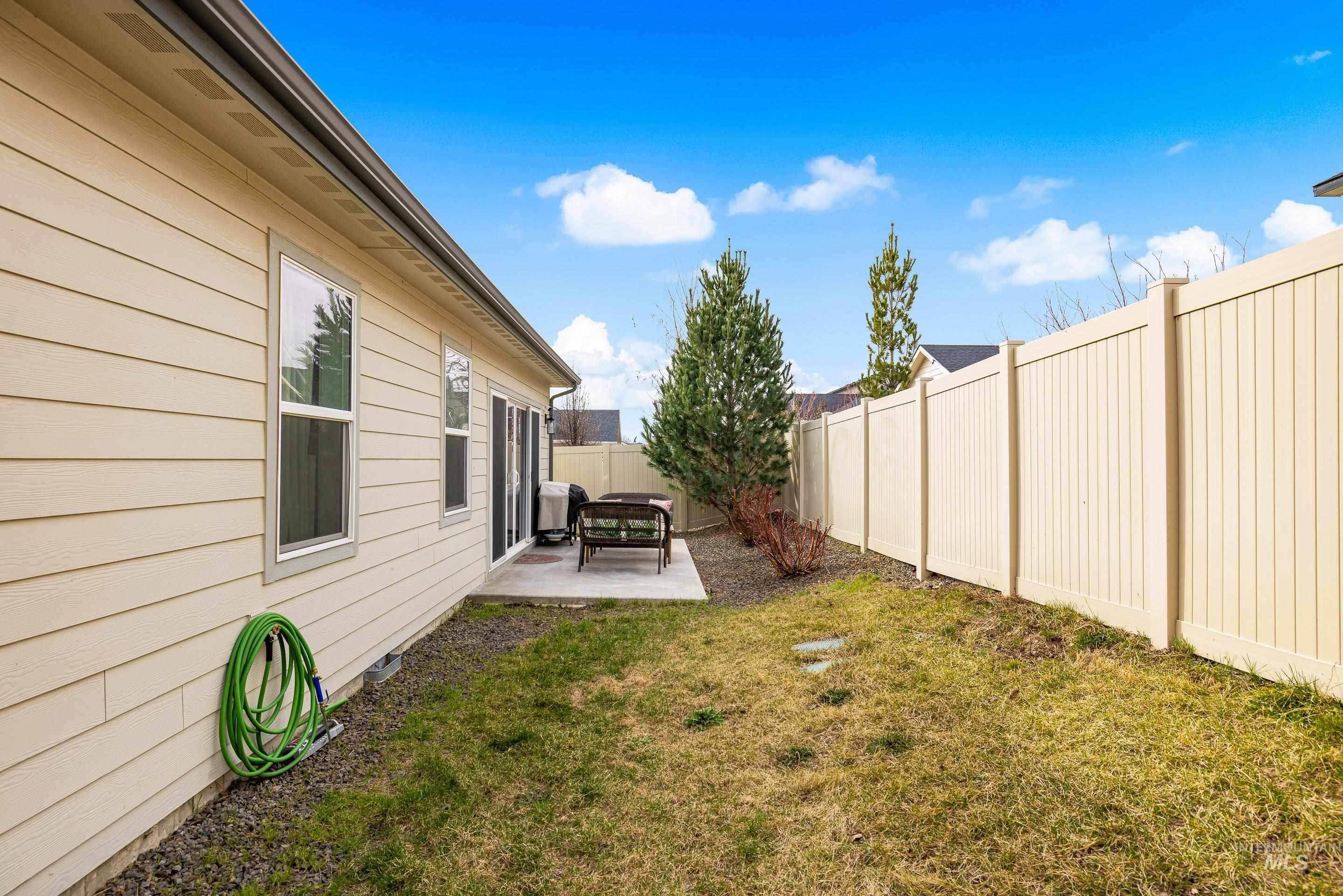 1440 W Cerulean St, Kuna, Idaho 83634, 4 Bedrooms, 2 Bathrooms, Residential For Sale, Price $499,900,MLS 98990015