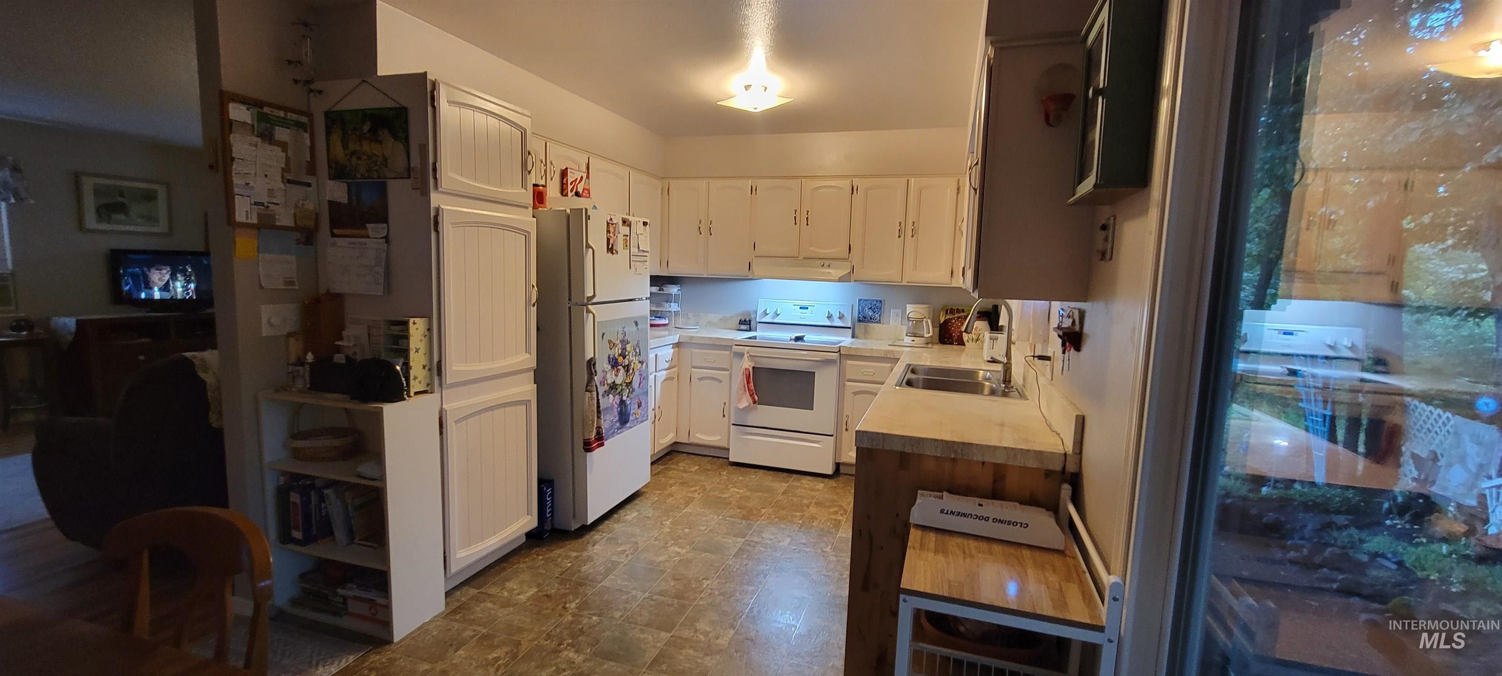 818 Baker Rd, Kamiah, Idaho 83536, 4 Bedrooms, 2 Bathrooms, Residential For Sale, Price $435,000,MLS 98990020