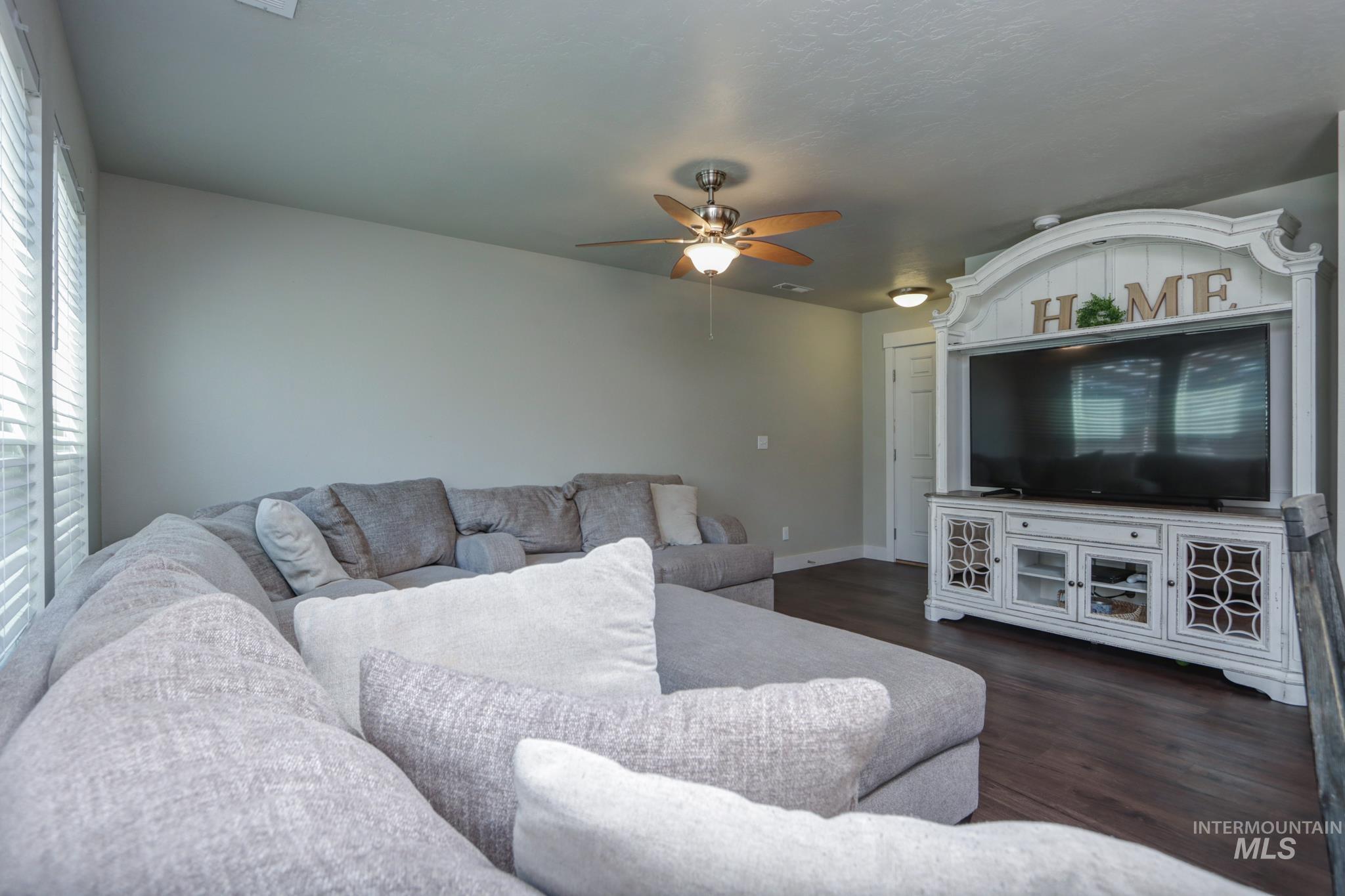 13593 Cocoa Beach Street, Caldwell, Idaho 83607, 3 Bedrooms, 2.5 Bathrooms, Residential For Sale, Price $374,900,MLS 98990025