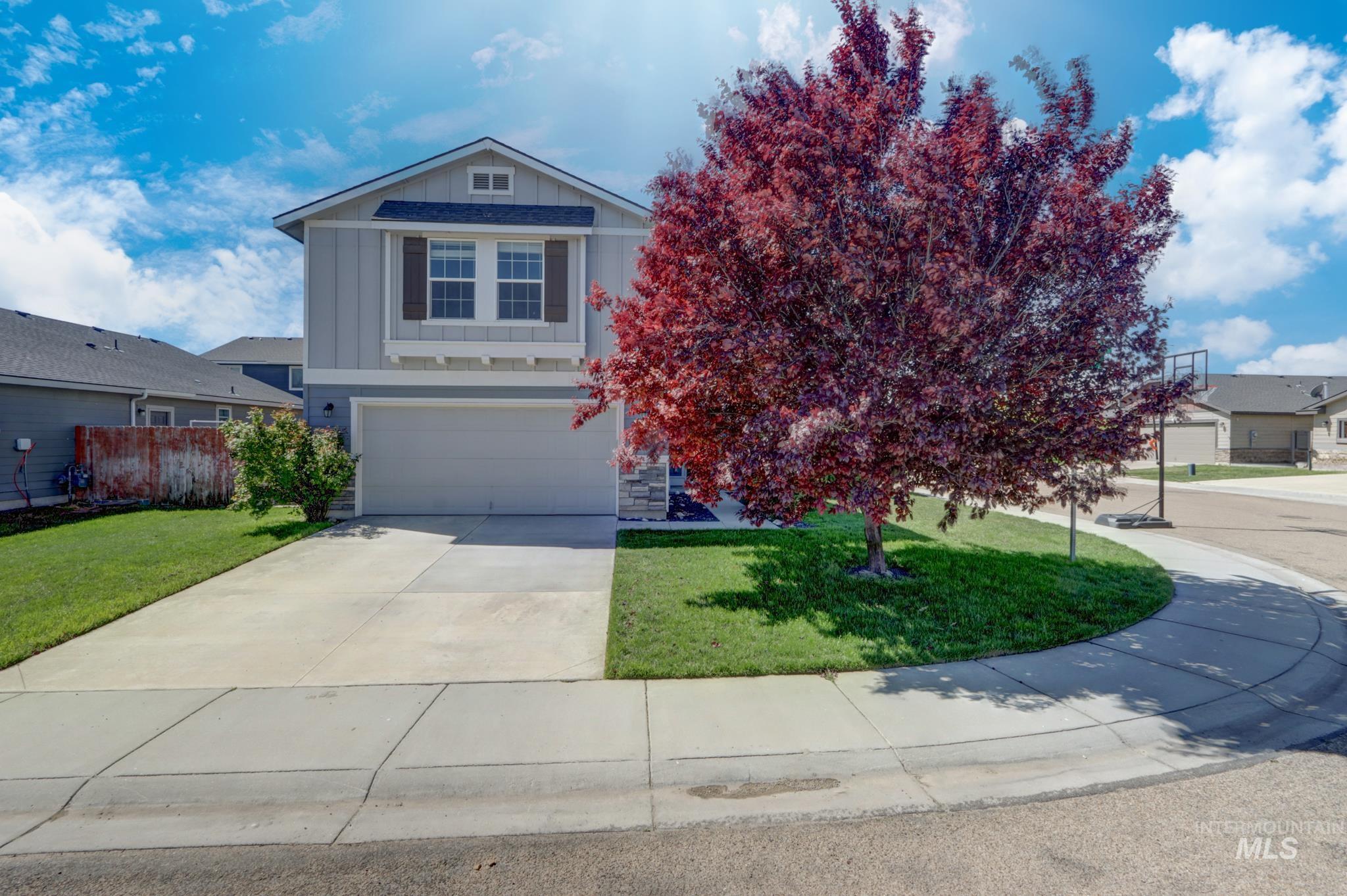 13593 Cocoa Beach Street, Caldwell, Idaho 83607, 3 Bedrooms, 2.5 Bathrooms, Residential For Sale, Price $374,900,MLS 98990025