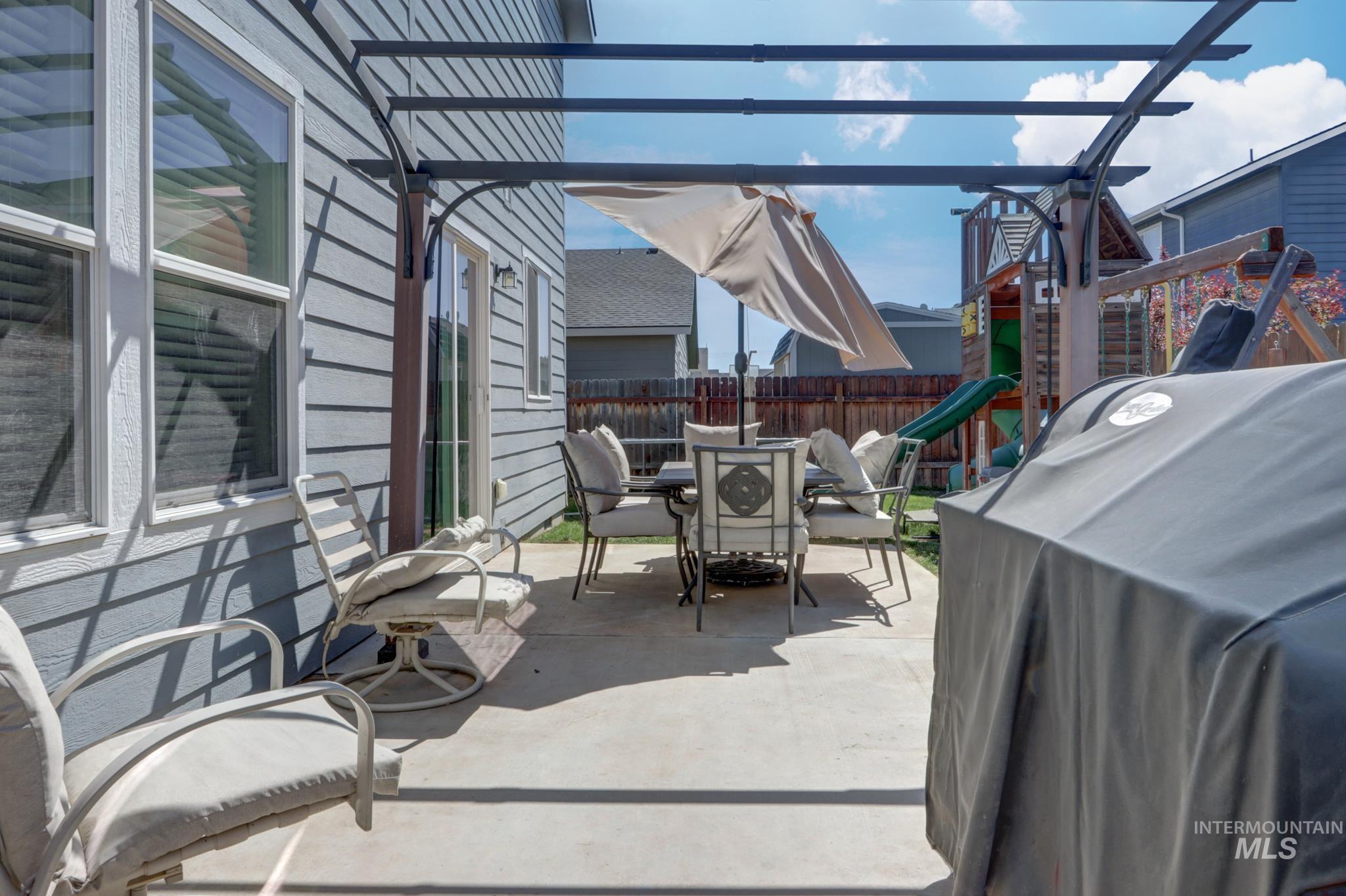 13593 Cocoa Beach Street, Caldwell, Idaho 83607, 3 Bedrooms, 2.5 Bathrooms, Residential For Sale, Price $374,900,MLS 98990025