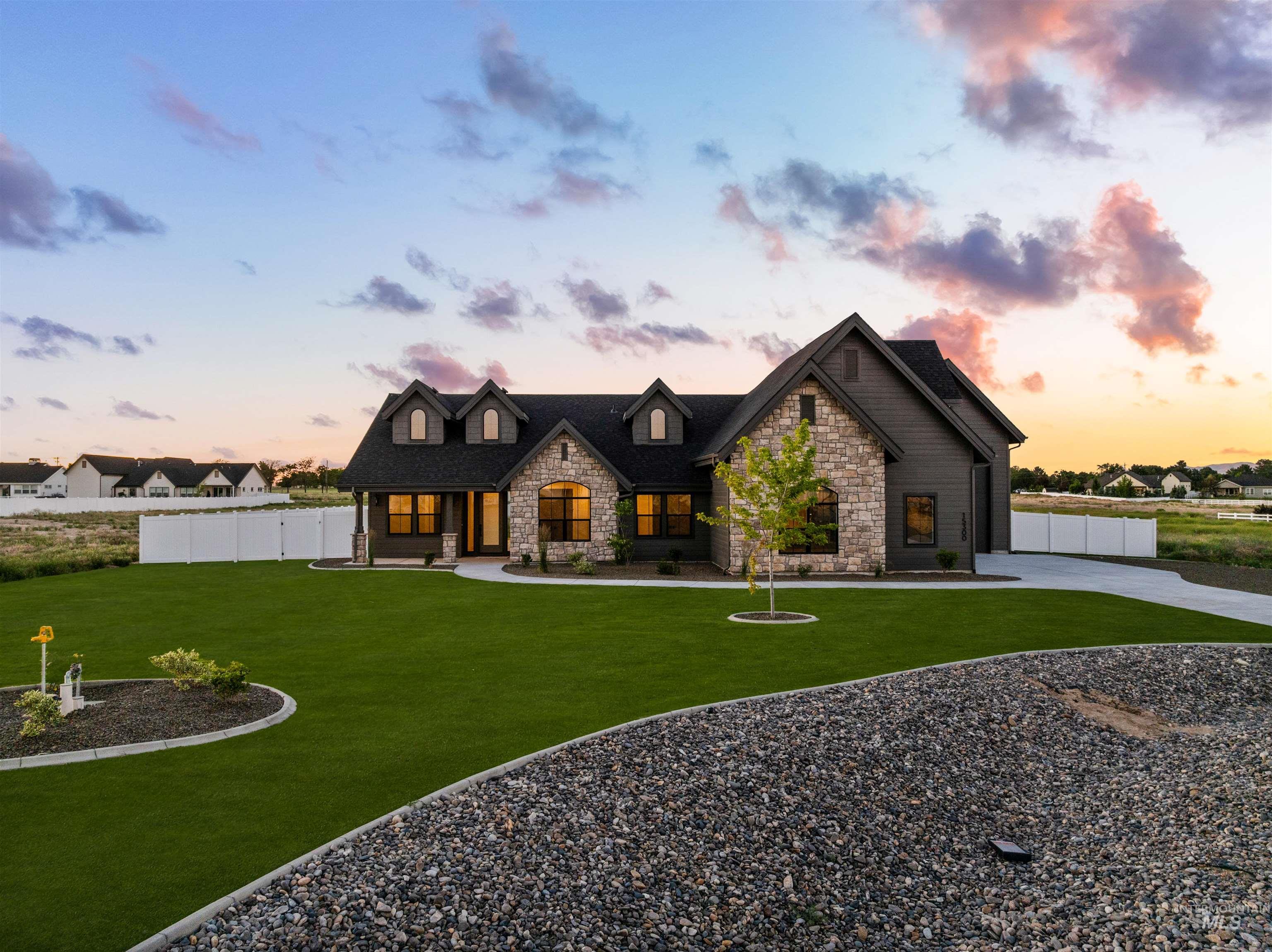 15300 Rhodes Ct, Caldwell, Idaho 83607, 4 Bedrooms, 2.5 Bathrooms, Residential For Sale, Price $1,095,000, 98990027