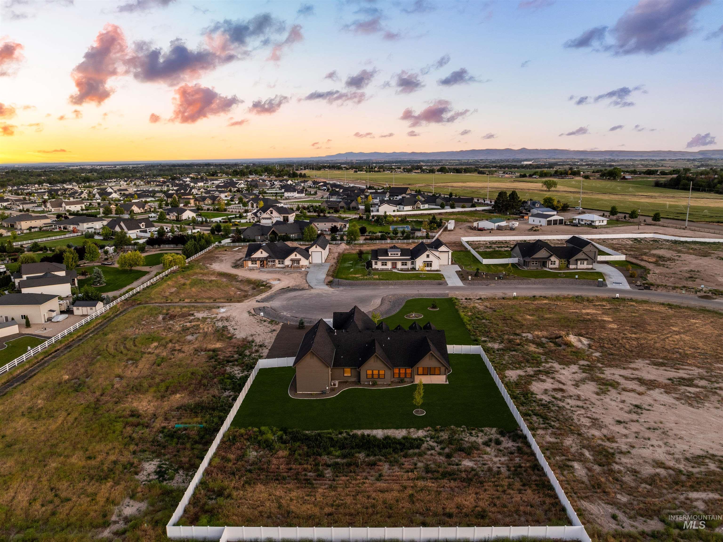 15300 Rhodes Ct, Caldwell, Idaho 83607, 4 Bedrooms, 2.5 Bathrooms, Residential For Sale, Price $1,095,000,MLS 98990027