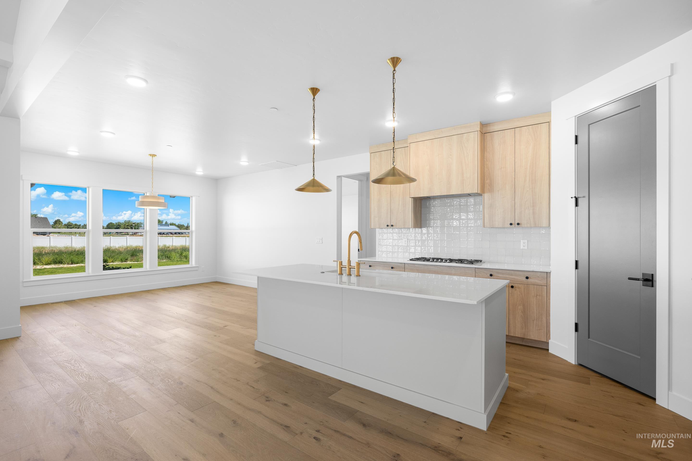15300 Rhodes Ct, Caldwell, Idaho 83607, 4 Bedrooms, 2.5 Bathrooms, Residential For Sale, Price $1,095,000,MLS 98990027