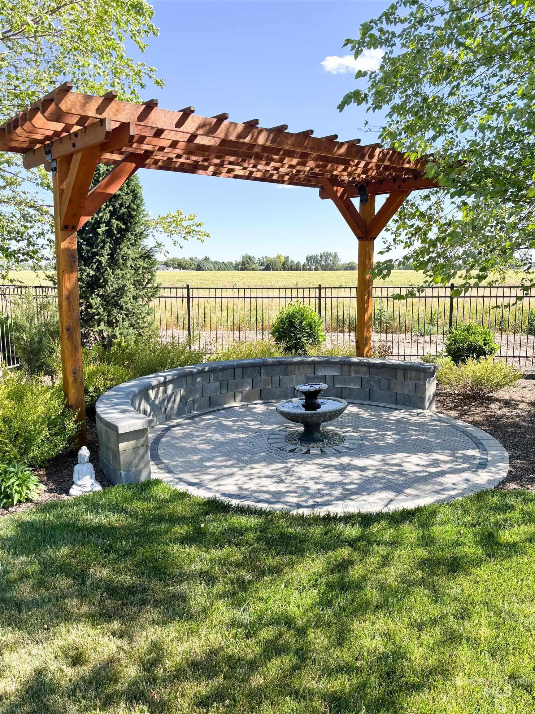4535 W Braveheart St., Eagle, Idaho 83616-6778, 4 Bedrooms, 3.5 Bathrooms, Residential For Sale, Price $899,900,MLS 98990028