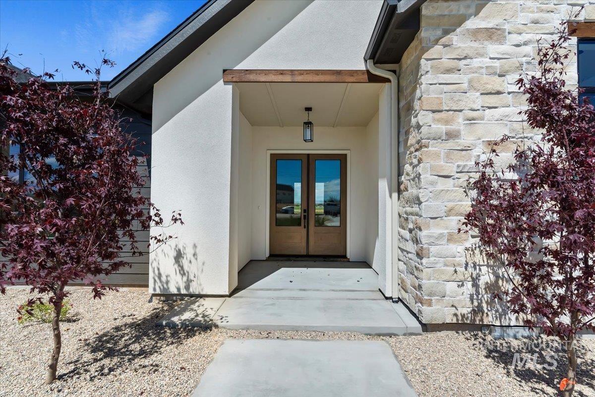 16908 Long Meadow Drive, Caldwell, Idaho 83607, 4 Bedrooms, 3 Bathrooms, Residential For Sale, Price $1,500,000,MLS 98990029