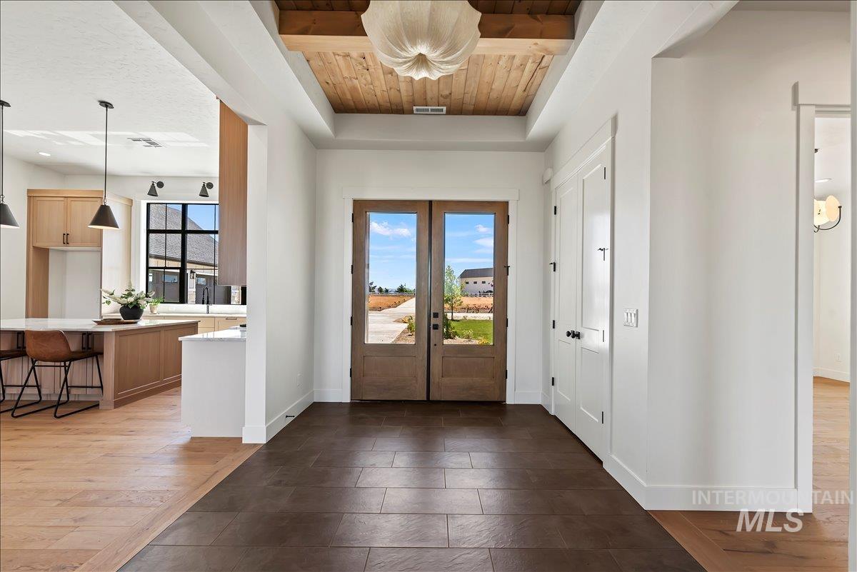 16908 Long Meadow Drive, Caldwell, Idaho 83607, 4 Bedrooms, 3 Bathrooms, Residential For Sale, Price $1,500,000,MLS 98990029