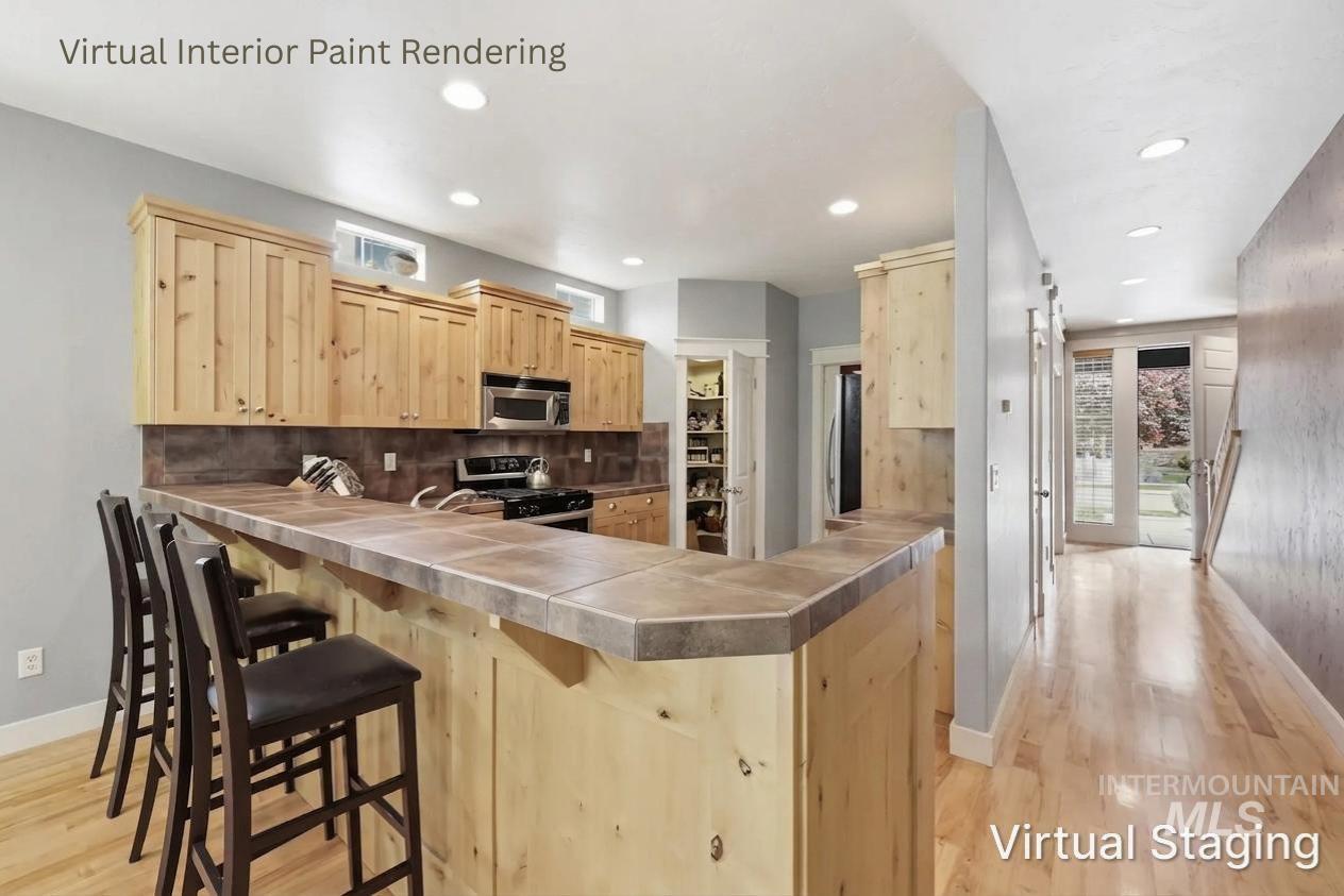 4695 W Farm View Dr., Boise, Idaho 83714, 4 Bedrooms, 2.5 Bathrooms, Residential For Sale, Price $739,000,MLS 98990031