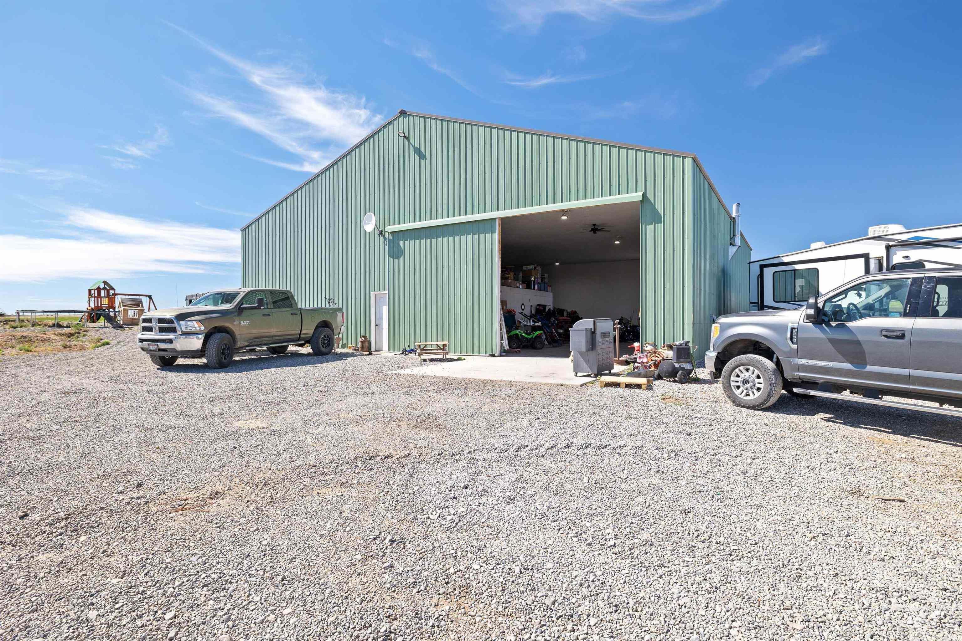 1250 E 963 N, Richfield, Idaho 83330, 2 Bedrooms, 1 Bathroom, Residential For Sale, Price $1,049,000,MLS 98990033