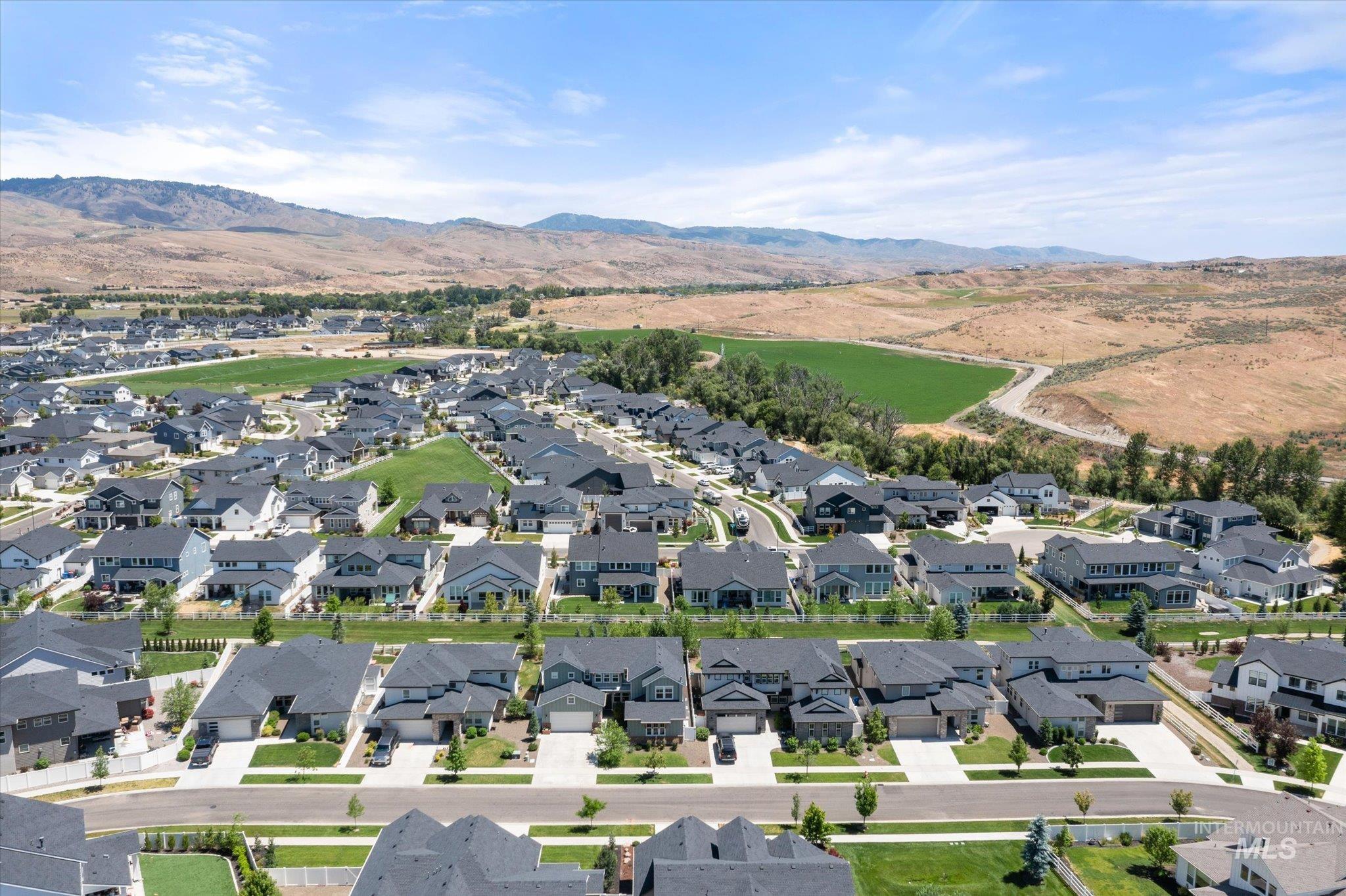 14060 N Quail Covey Way, Boise, Idaho 83714, 4 Bedrooms, 4 Bathrooms, Residential For Sale, Price $1,130,000,MLS 98990036