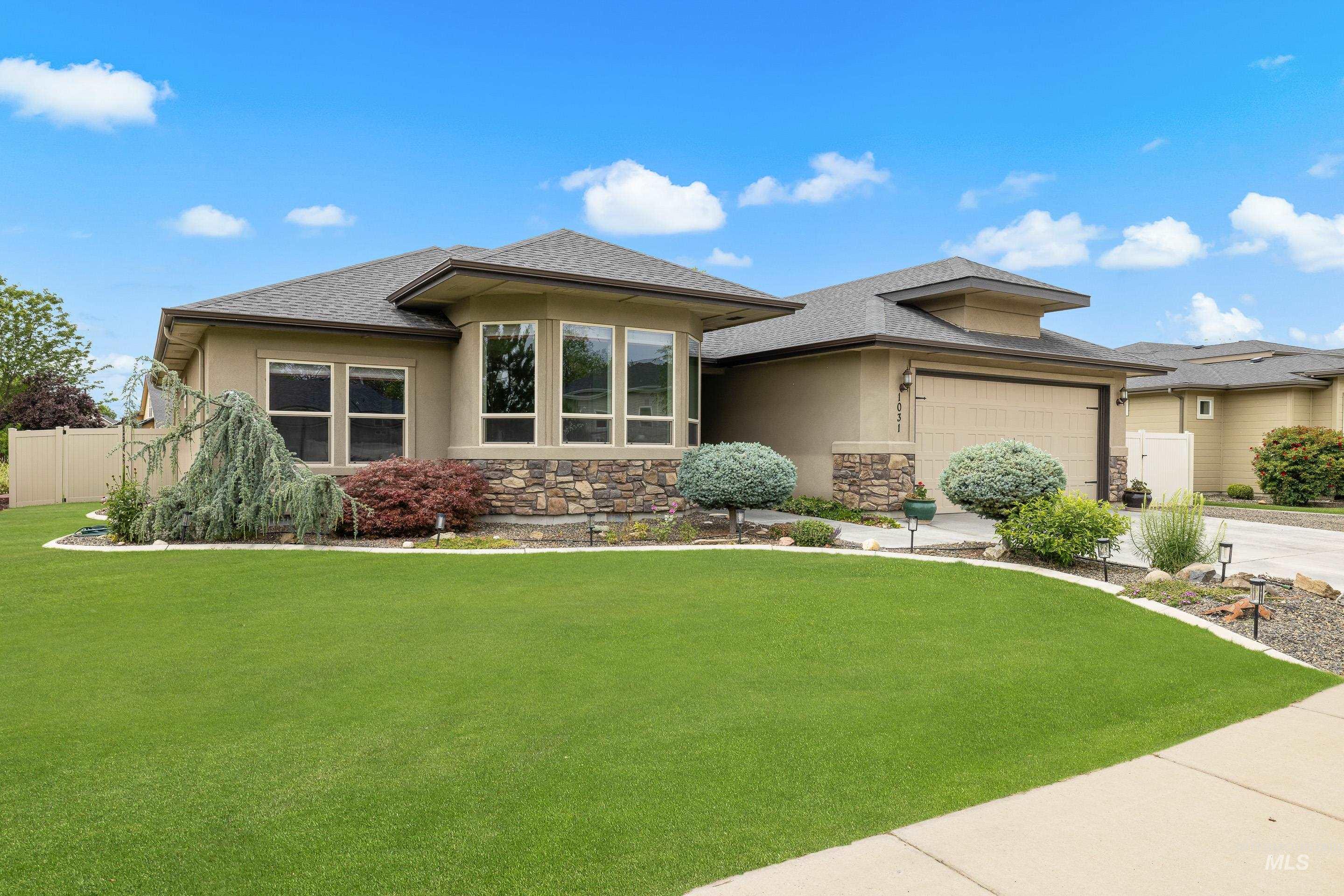 1031 N Mira Way, Star, Idaho 83669-5977, 3 Bedrooms, 2 Bathrooms, Residential For Sale, Price $549,900, 98990040
