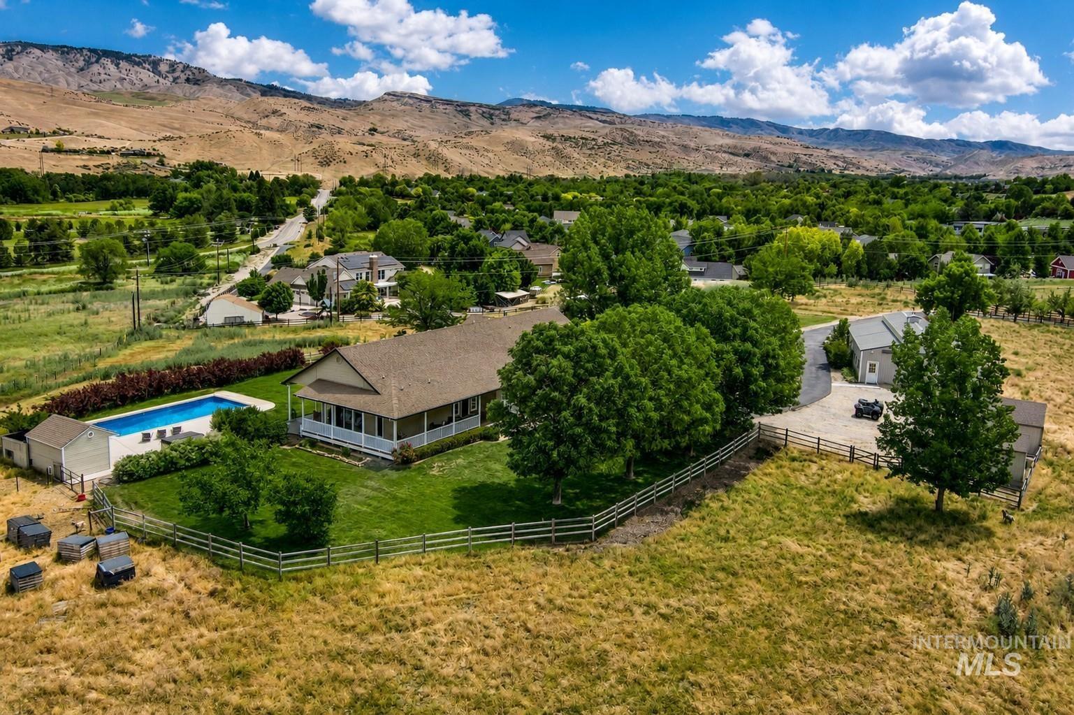 13600 N Seaman Gulch Rd, Boise, Idaho 83714, 3 Bedrooms, 2 Bathrooms, Residential For Sale, Price $1,590,000,MLS 98990041