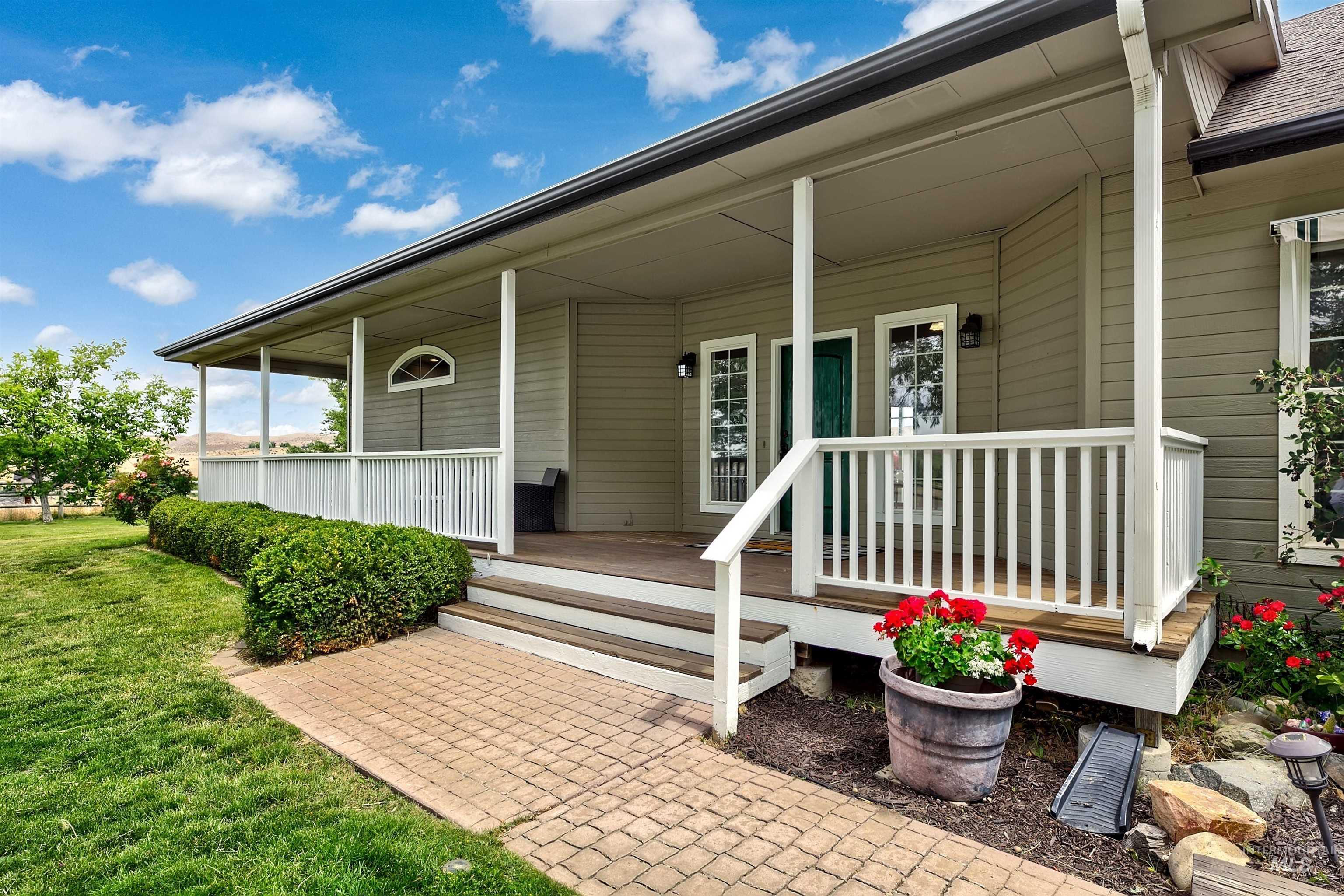 13600 N Seaman Gulch Rd, Boise, Idaho 83714, 3 Bedrooms, 2 Bathrooms, Residential For Sale, Price $1,590,000,MLS 98990041