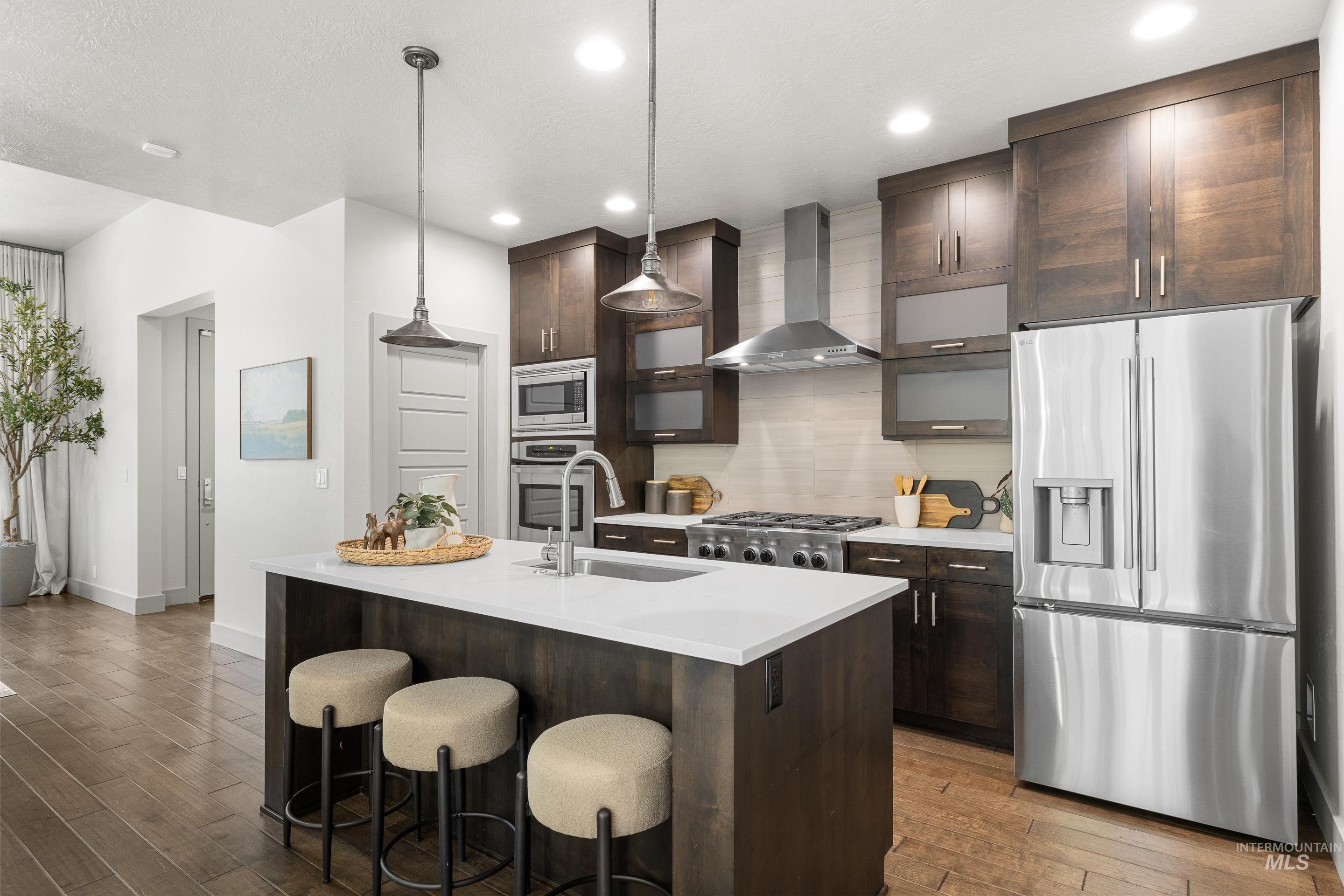 2834 S Trailwood Way, Boise, Idaho 83716-5742, 3 Bedrooms, 2.5 Bathrooms, Residential For Sale, Price $824,900, 98990042